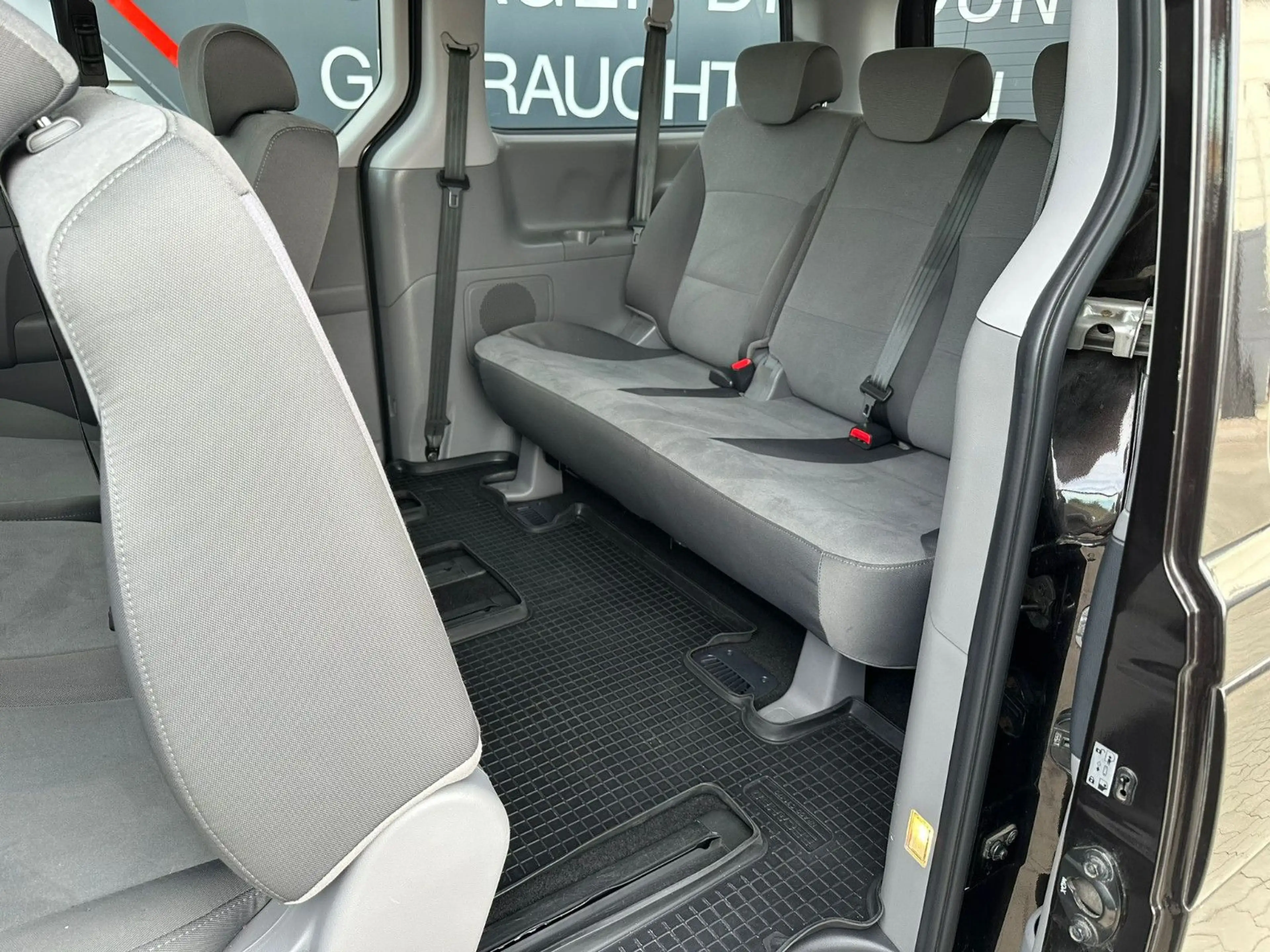 Hyundai H-1 Travel Navi BT Temp AHK Sitzhzg Dach — photo 6
