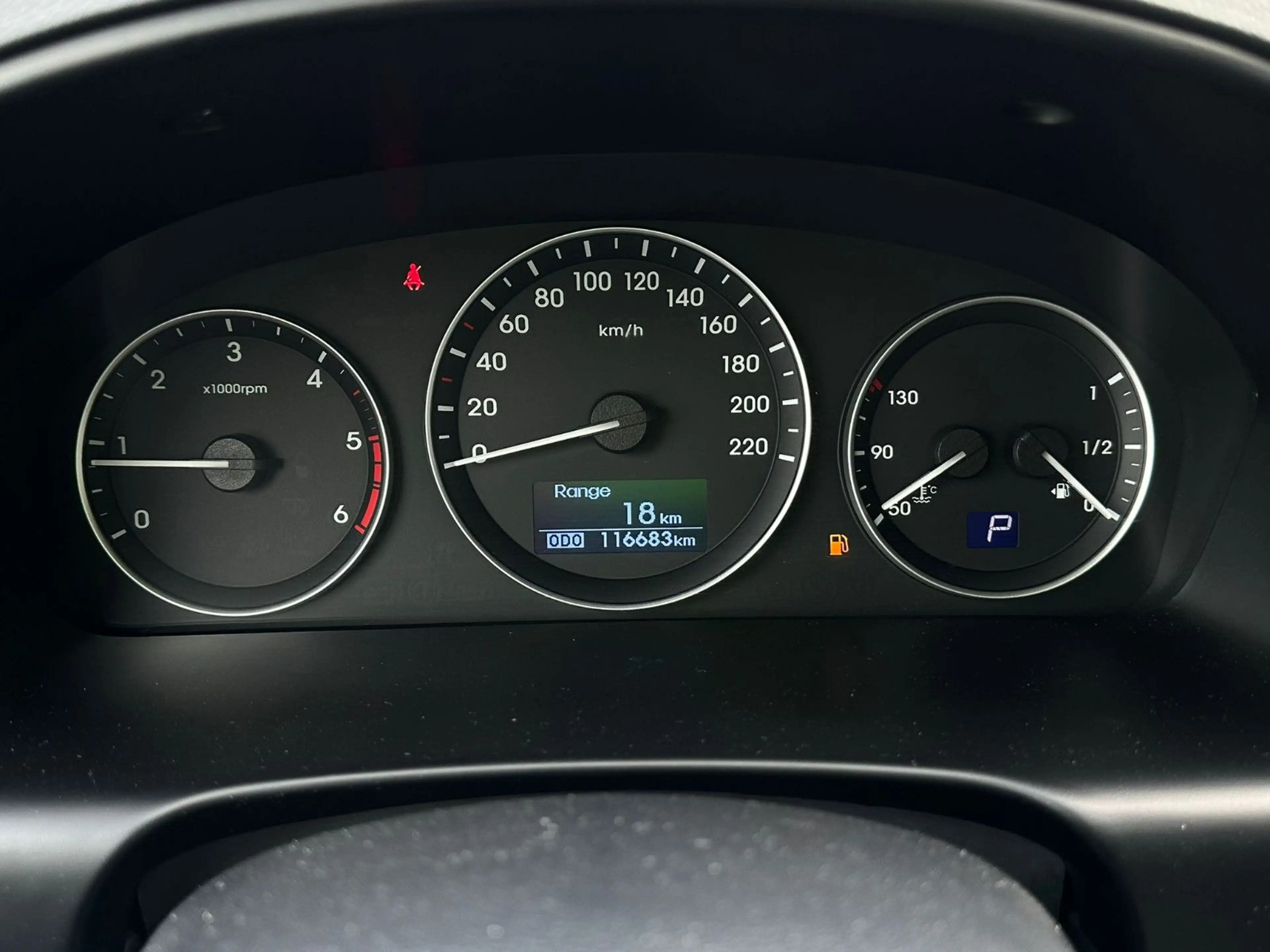 Hyundai H-1 Travel Navi BT Temp AHK Sitzhzg Dach — photo 3