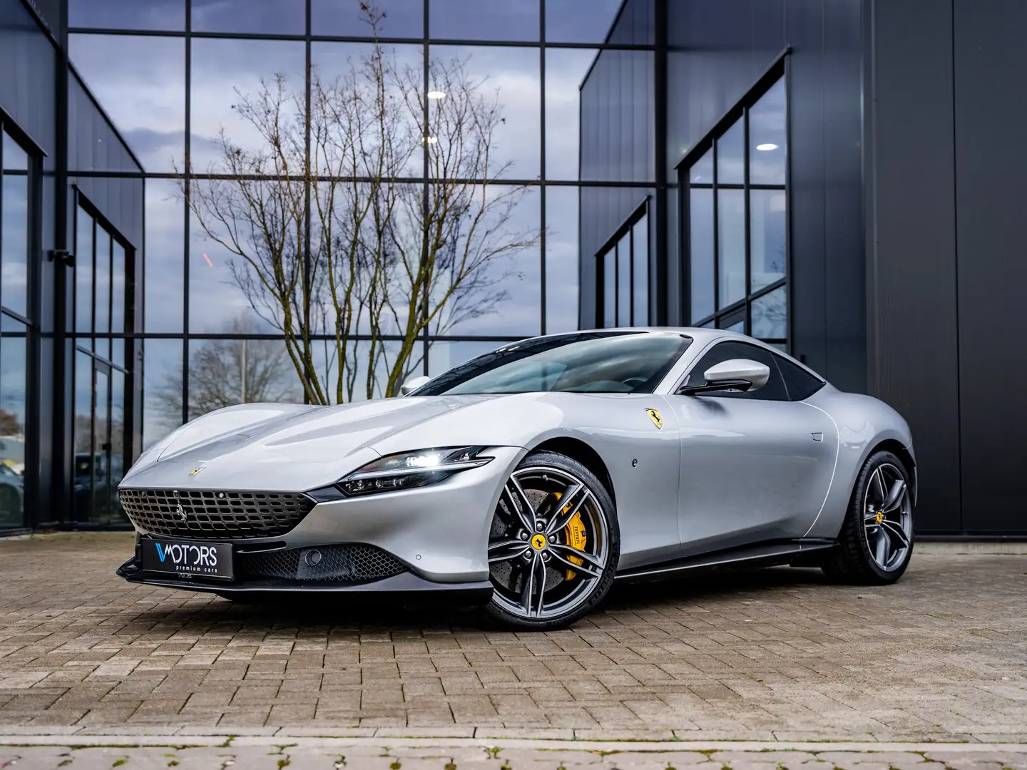 Ferrari Roma 3.9 V8 BiTurbo F1 - Novitec - 1 owner - Belgian Silver - 1