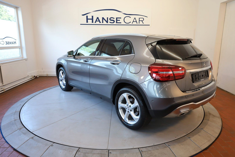 Mercedes-Benz GLA 200 /Navi/PDC/LED/AHK/ — photo 5
