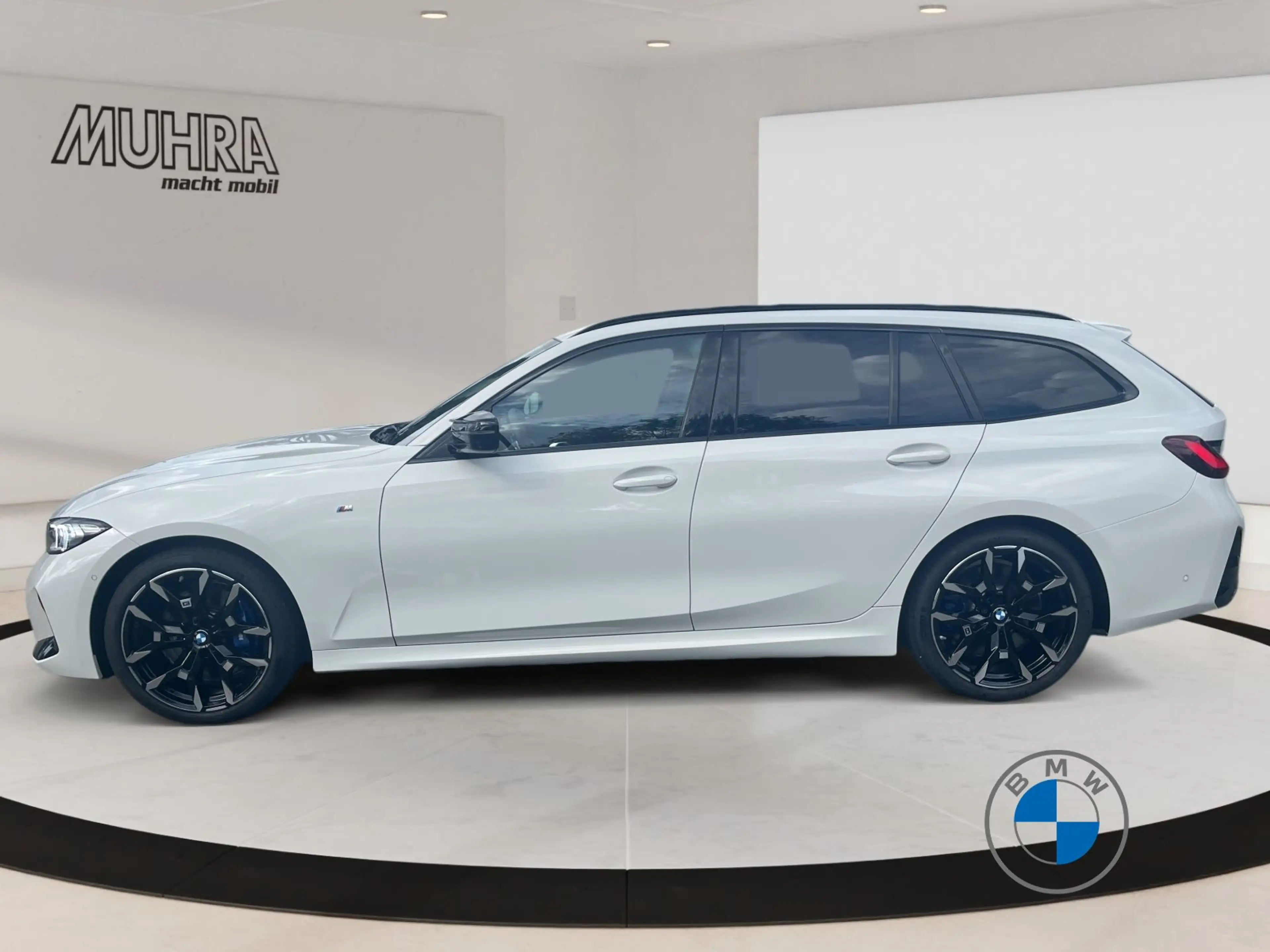 BMW 340 M340d xDrive Touring M Sport 19" LED Pano HIFI — photo 3