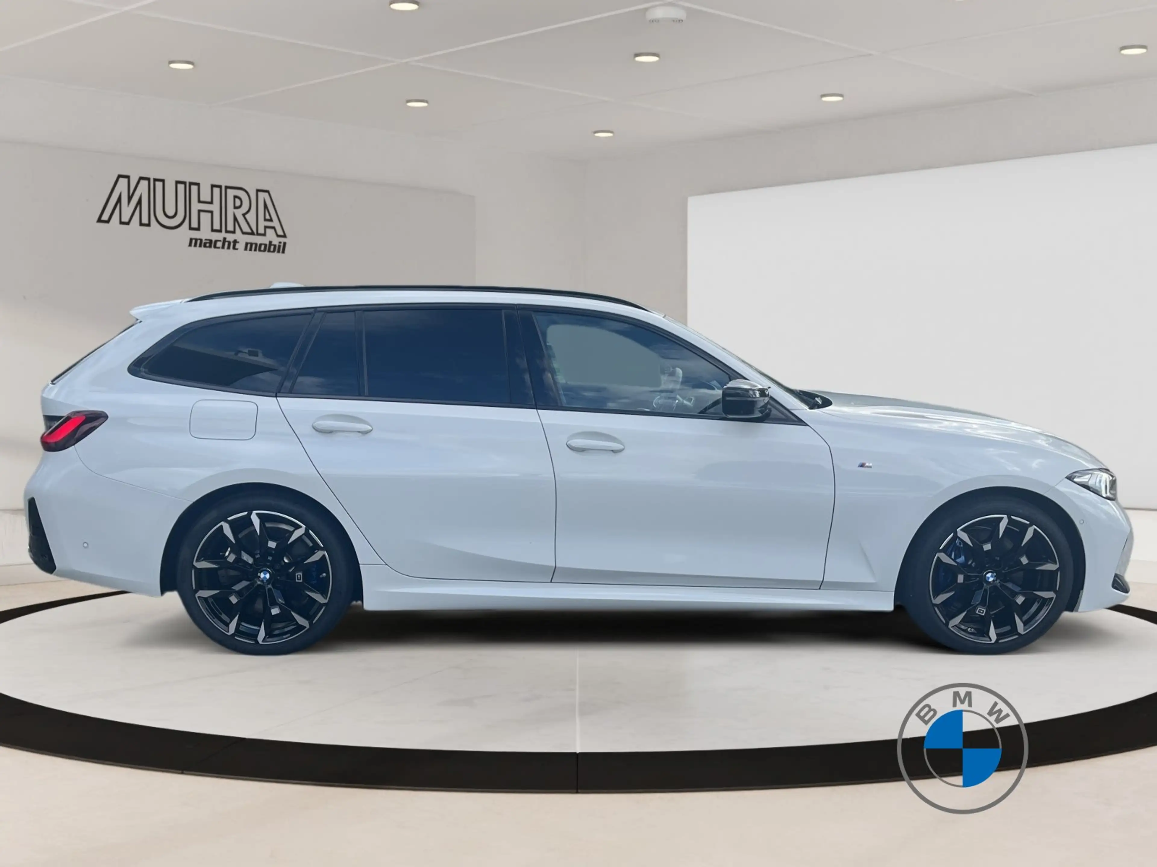 BMW 340 M340d xDrive Touring M Sport 19" LED Pano HIFI — photo 6