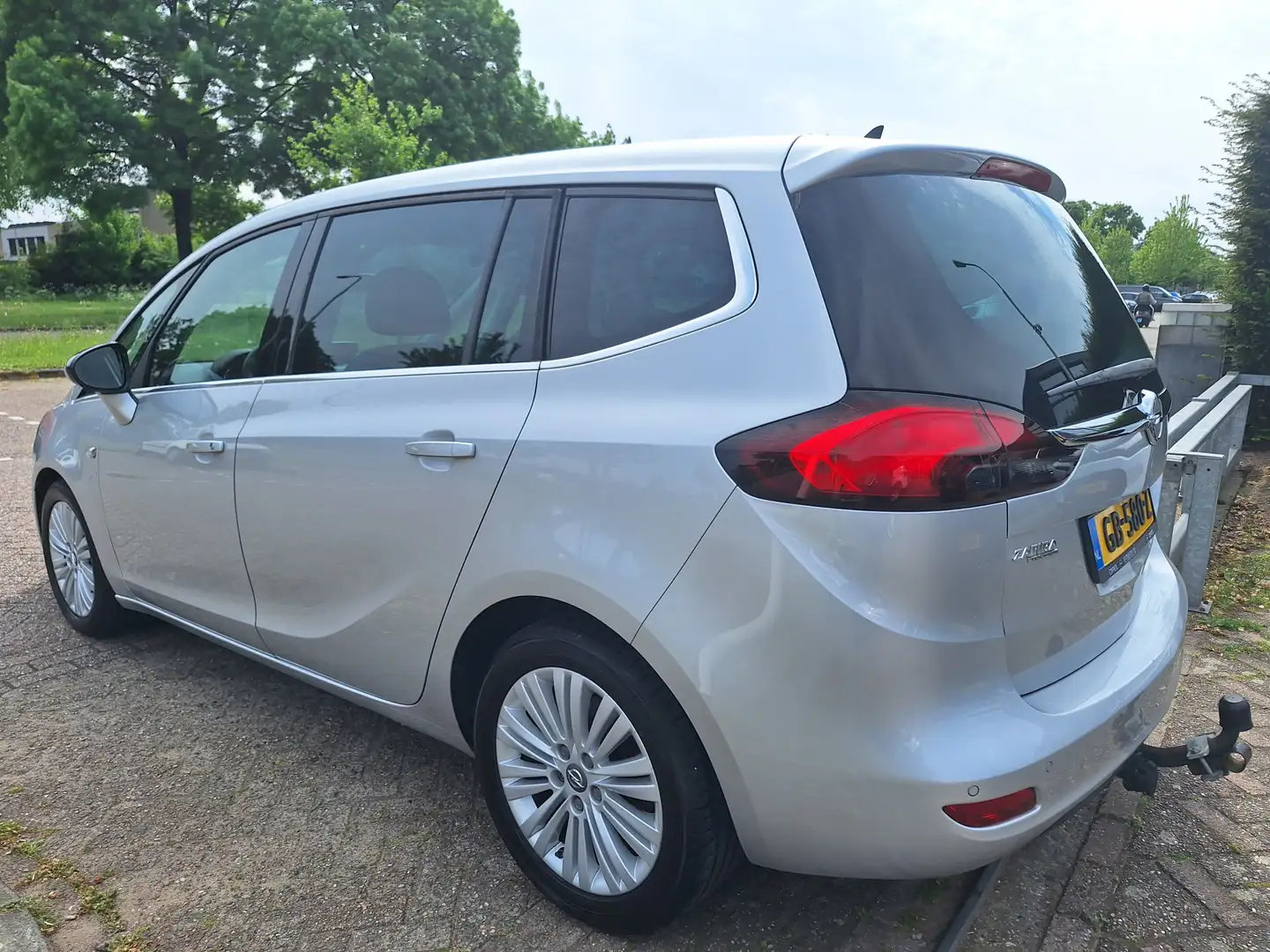 Opel Zafira Tourer 1.4 Business+ 5P Panorama/trekhaak/navi/PDC v+a/en Gris - 2