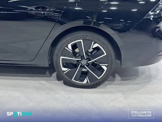 Peugeot 508 view 11