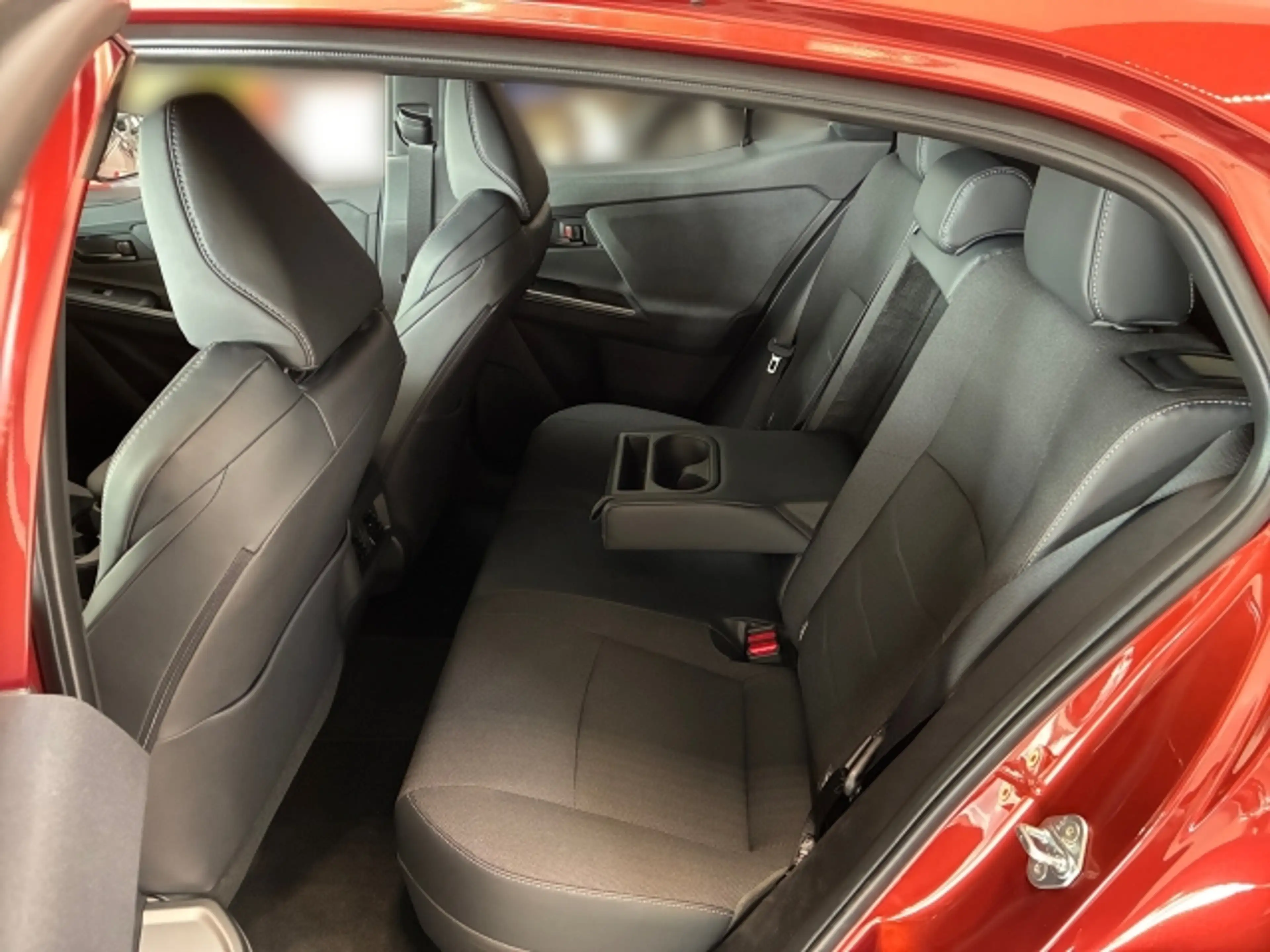 Toyota C-HR+ Toyota C-HR+ 5-Türer Teamplayer Elektromotor / 77 — photo 8