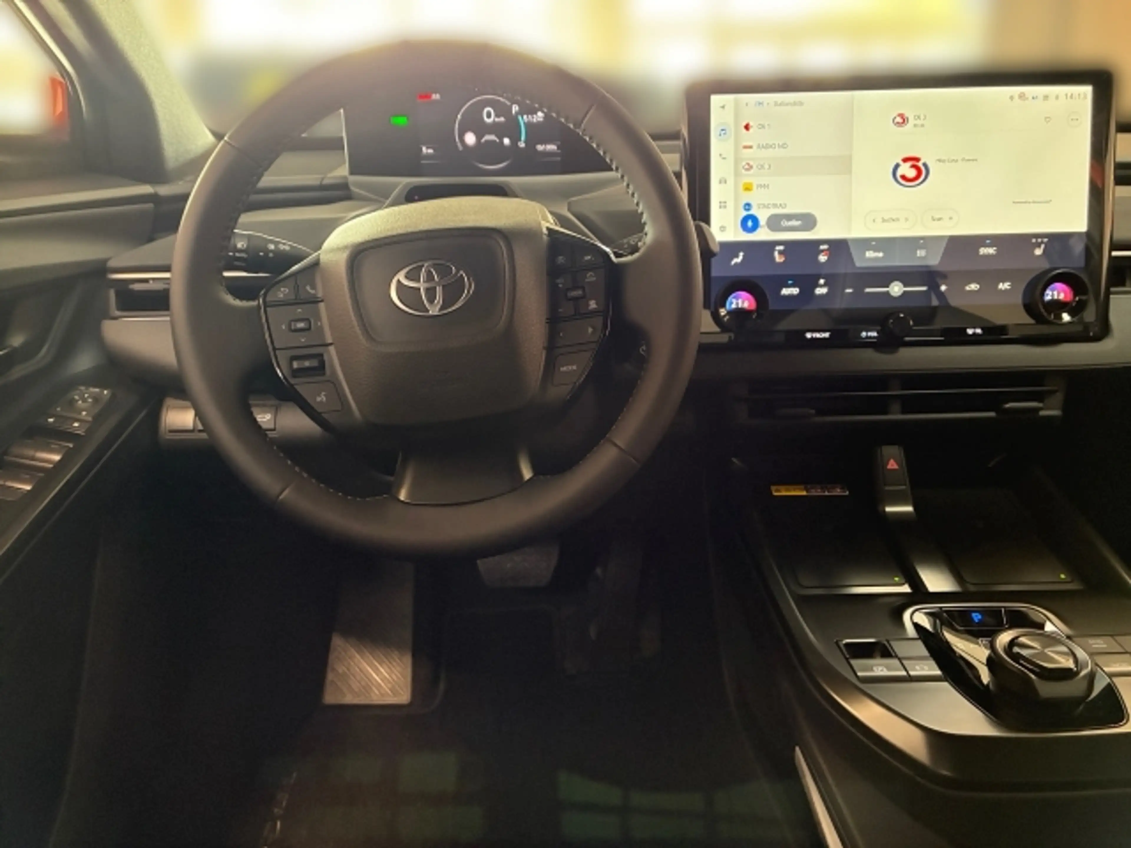 Toyota C-HR+ Toyota C-HR+ 5-Türer Teamplayer Elektromotor / 77 — photo 9