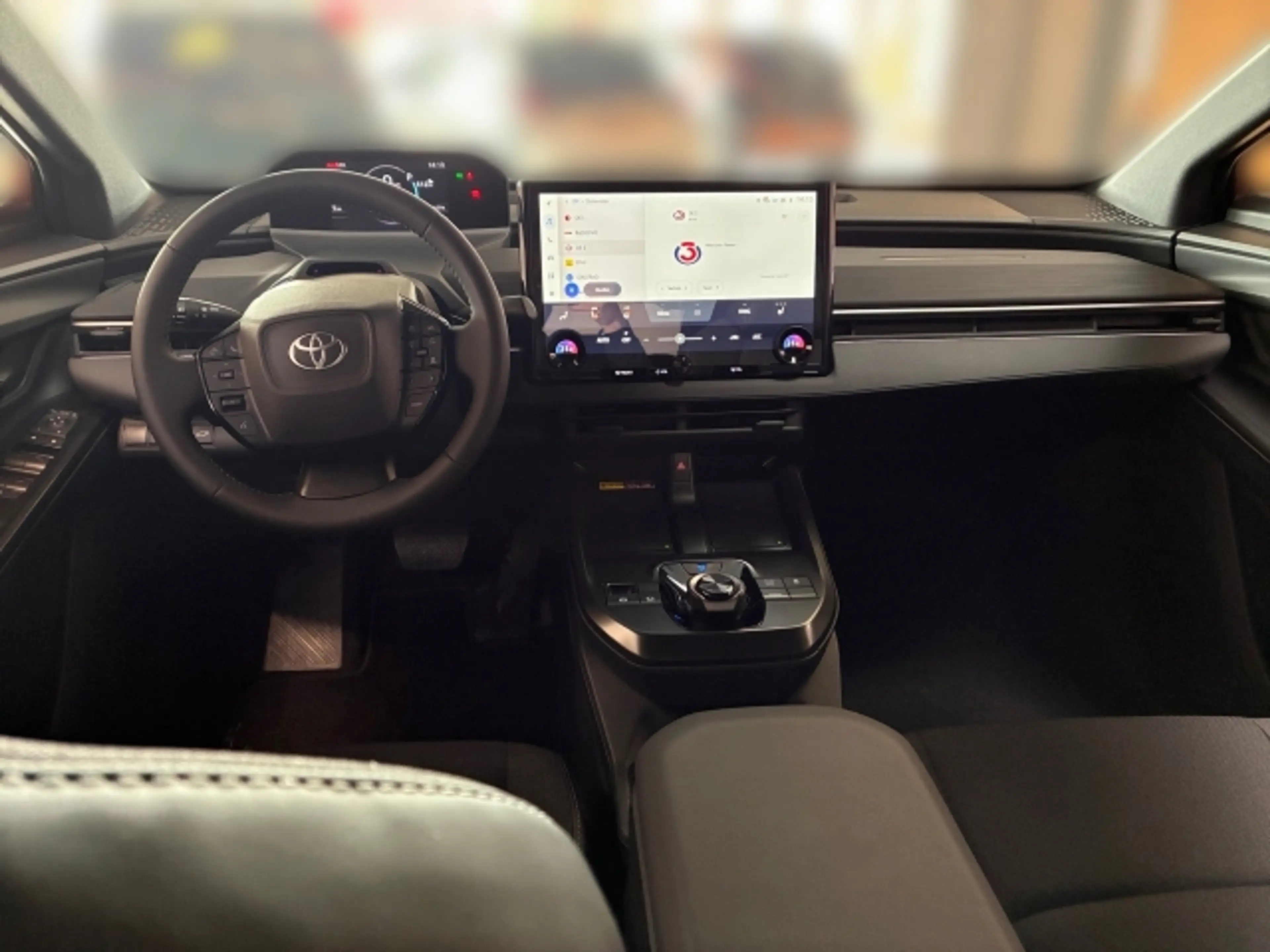 Toyota C-HR+ Toyota C-HR+ 5-Türer Teamplayer Elektromotor / 77 — photo 10