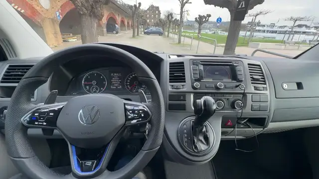 Volkswagen T5 Transporter Transporter T5 TDI DSG MHD Service Profi