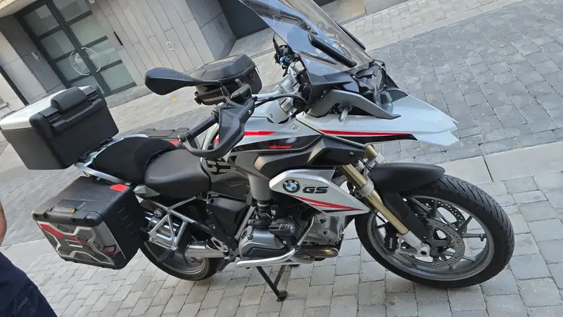 BMW R 1200 GS LC - foto 2