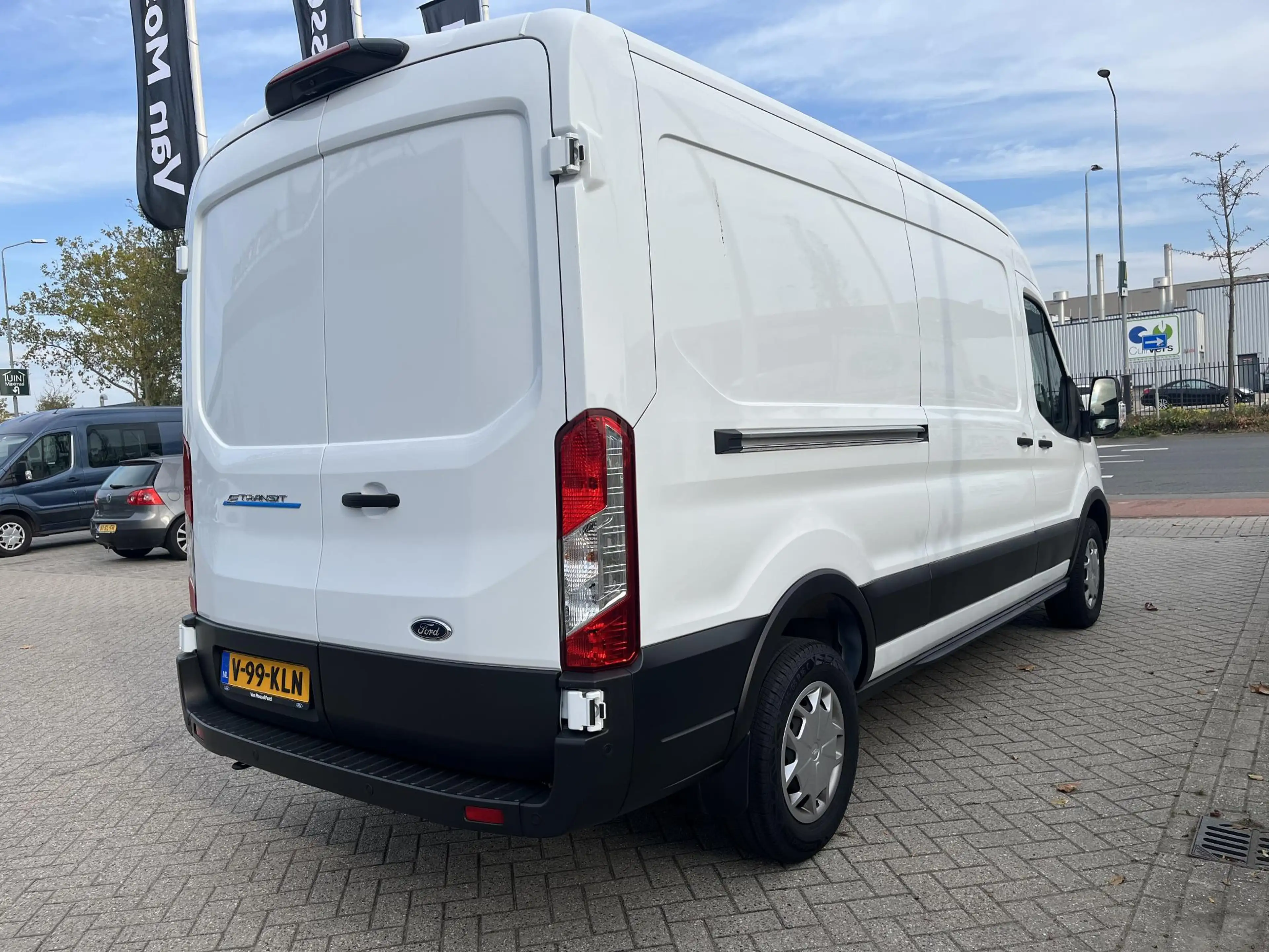 Ford E-Transit 350 L3H2 Trend 68 kWh | Bliz | Achteruitrijdcamera — photo 4