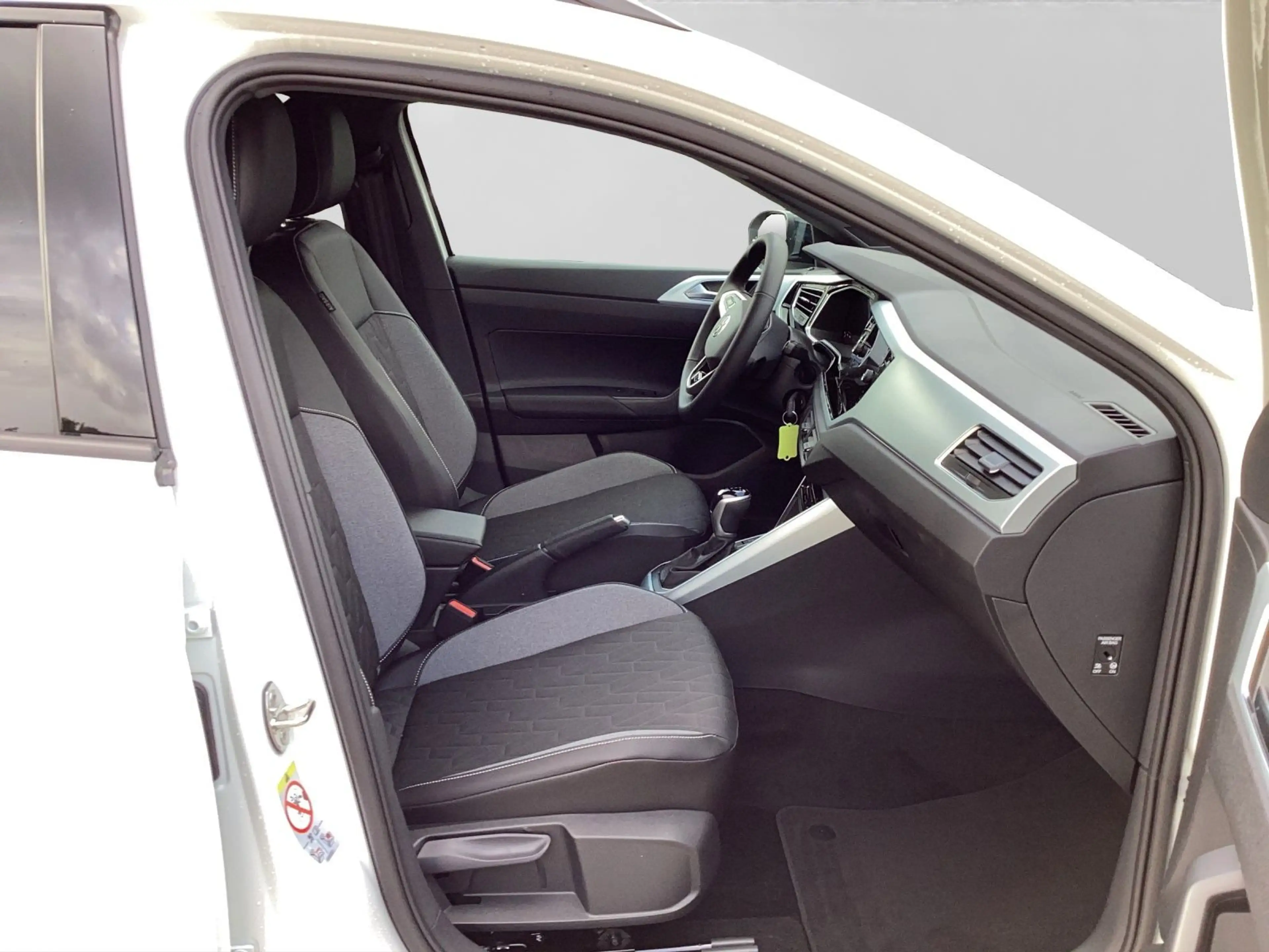 Volkswagen Taigo 1.0 TSI DSG GOAL REAR VIEW NAVI SITZHZ GJR — photo 4