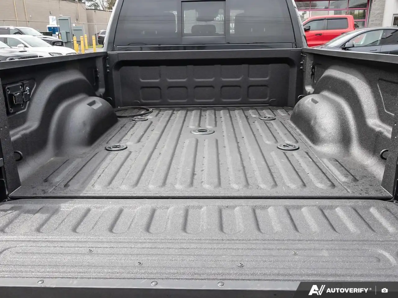 RAM 2500 снимка RAM 2500