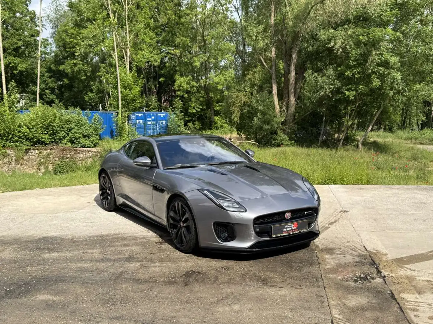 Jaguar F-Type 2.0i 300CV R-DYNAMIC BVA8 Šedá - 2