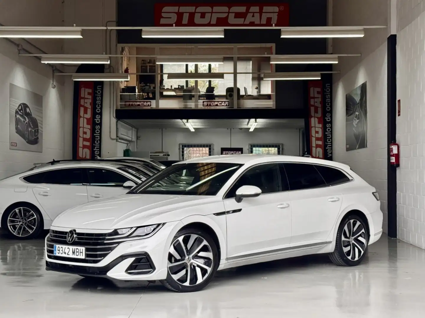 Volkswagen Arteon Shooting Brake 2.0TDI R-Line DSG7 110kW Blanco - 1