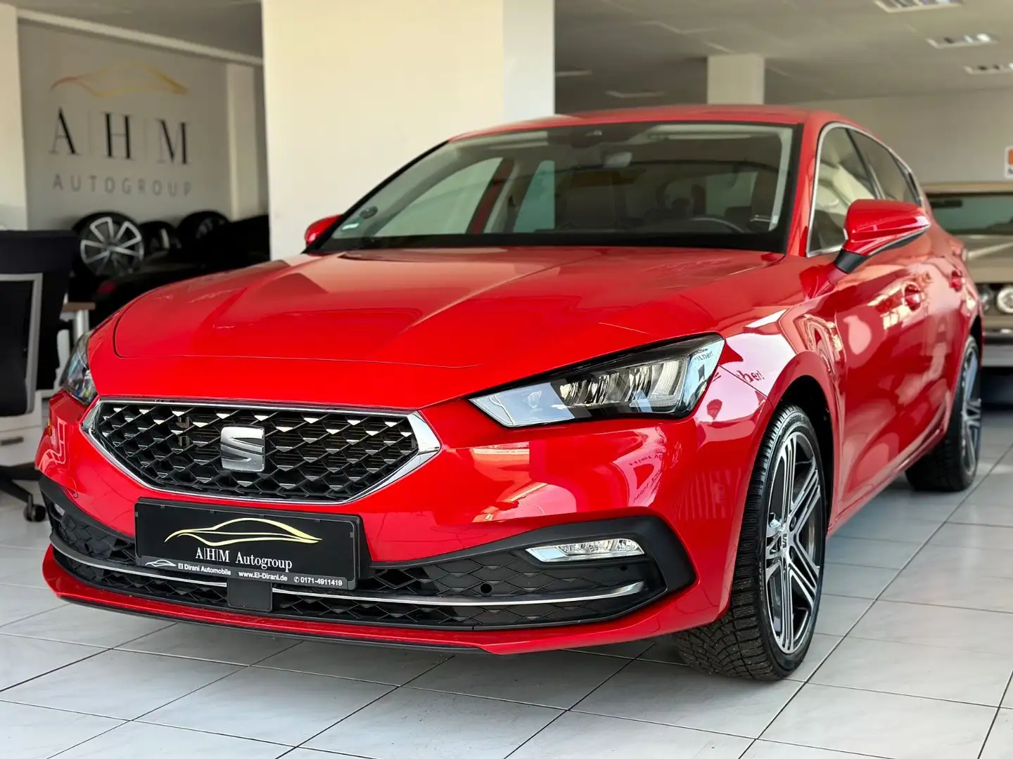 SEAT Leon 2.0 TDI DSG Xcellence Plus VirtCoc/Navi/LED Rot - 1