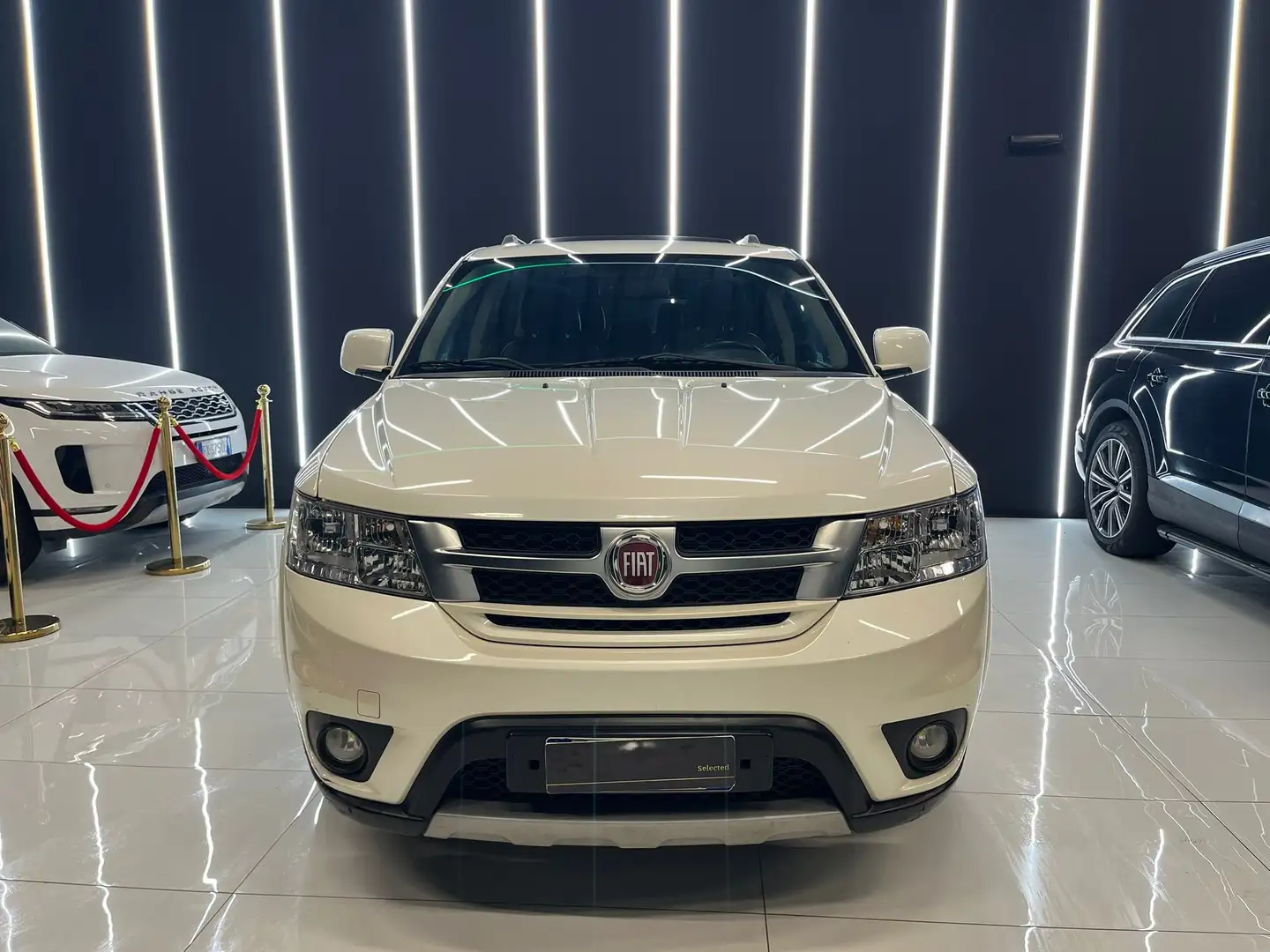 Fiat Freemont 2.0 mjt 16v Lounge 4x4 170cv 7 POSTI TETTO Bianco - 2