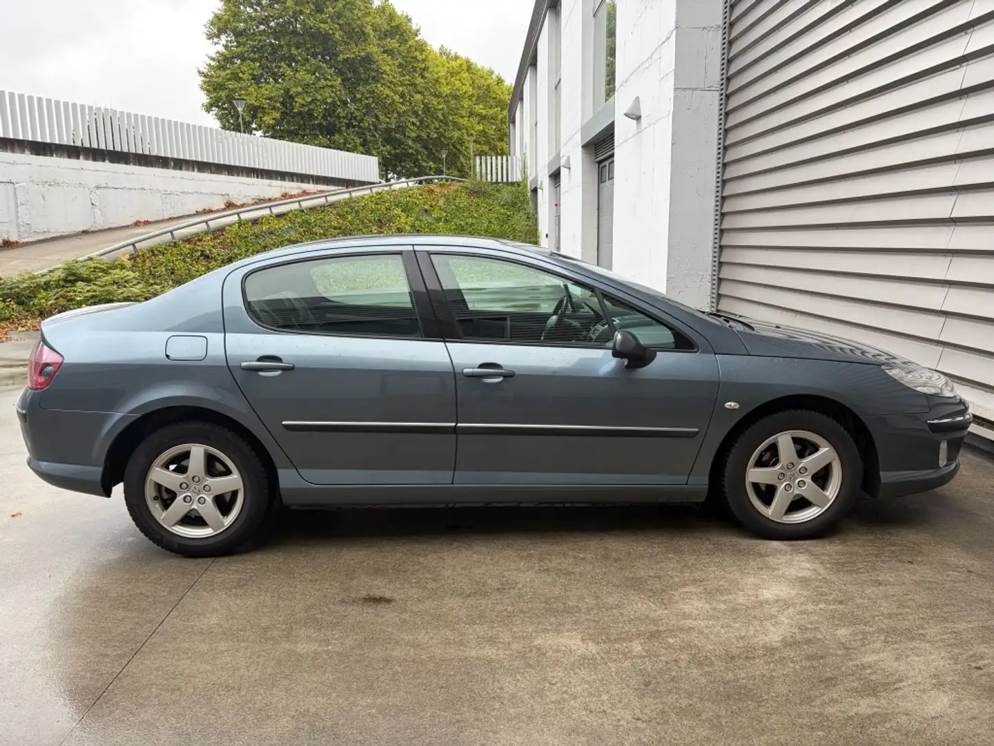 Peugeot 407 1.6HDI SR Confort Azul - 2