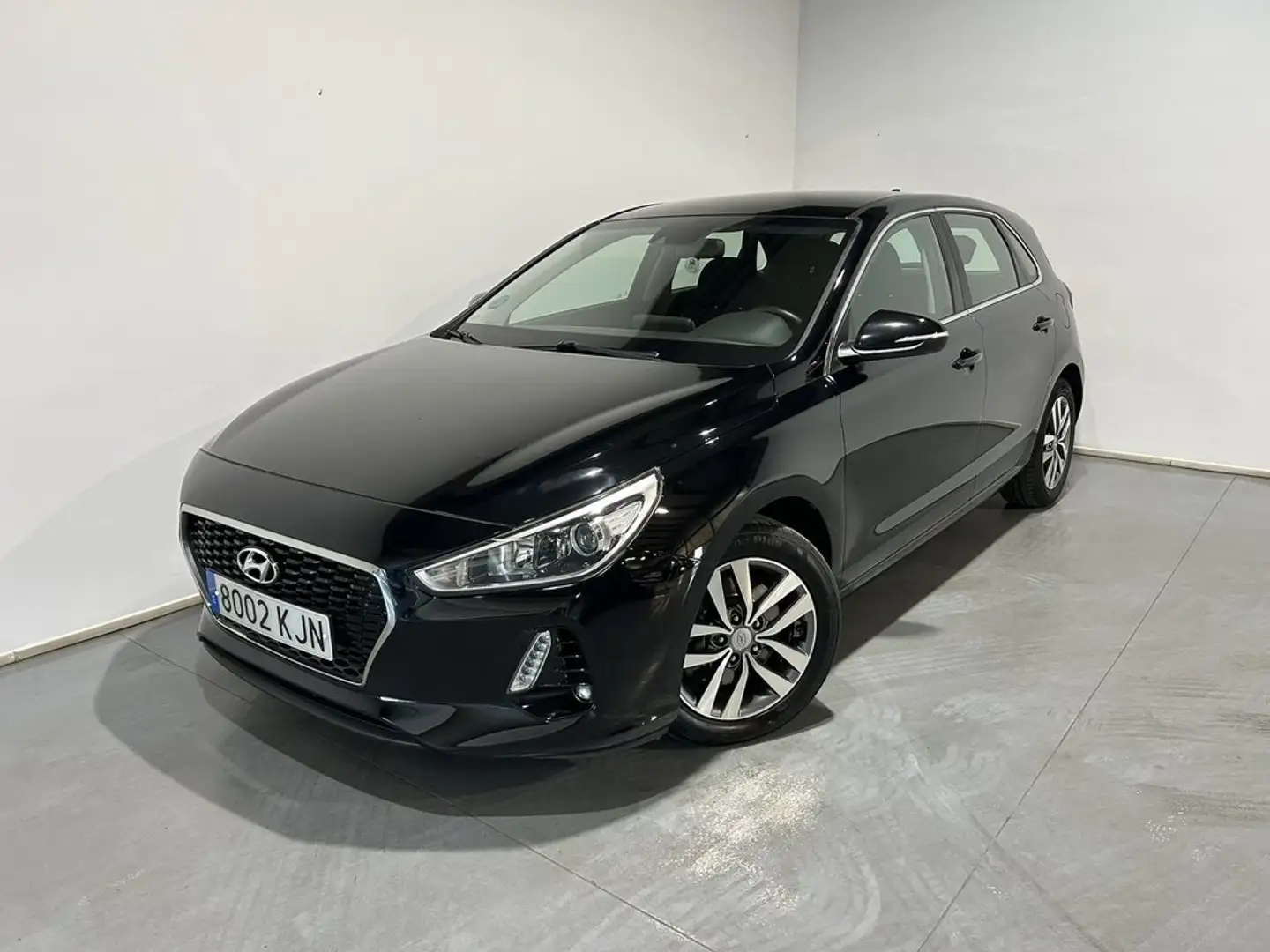 Hyundai i30 1.0 TGDI Tecno 120 Negro - 1