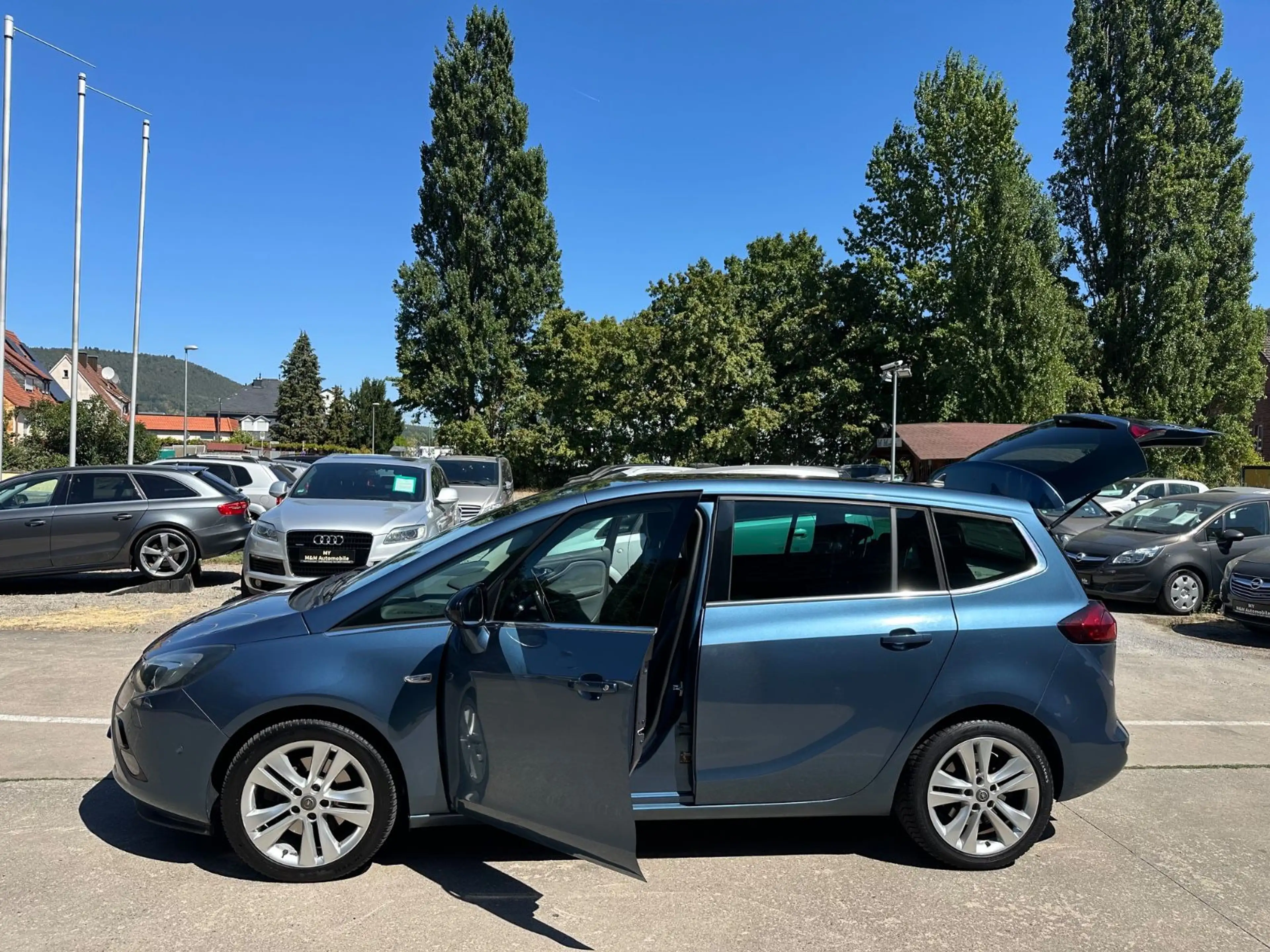 Opel Zafira C 2.0 D Tourer Innovation/Vollausstattung — photo 7