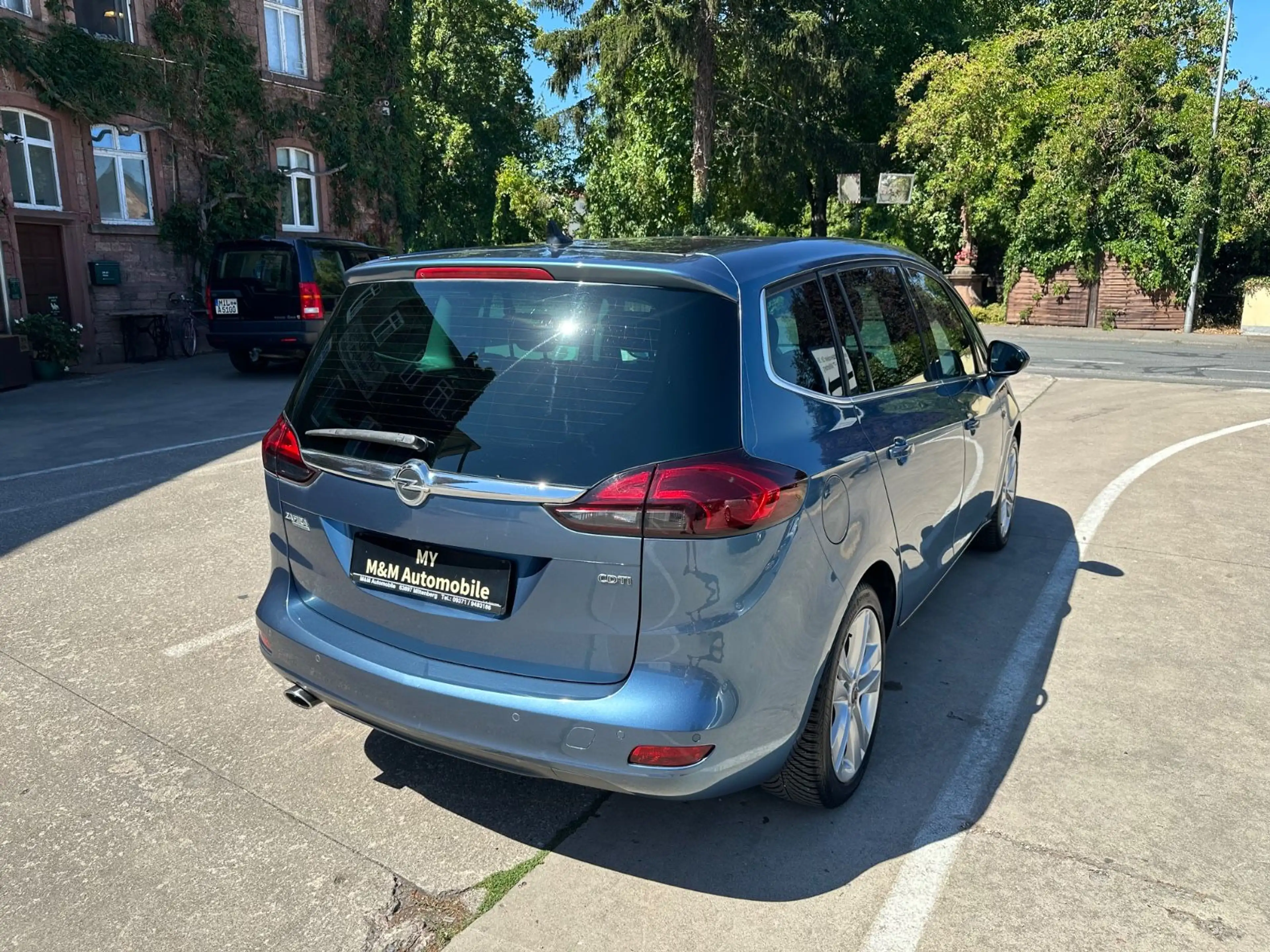 Opel Zafira C 2.0 D Tourer Innovation/Vollausstattung — photo 3