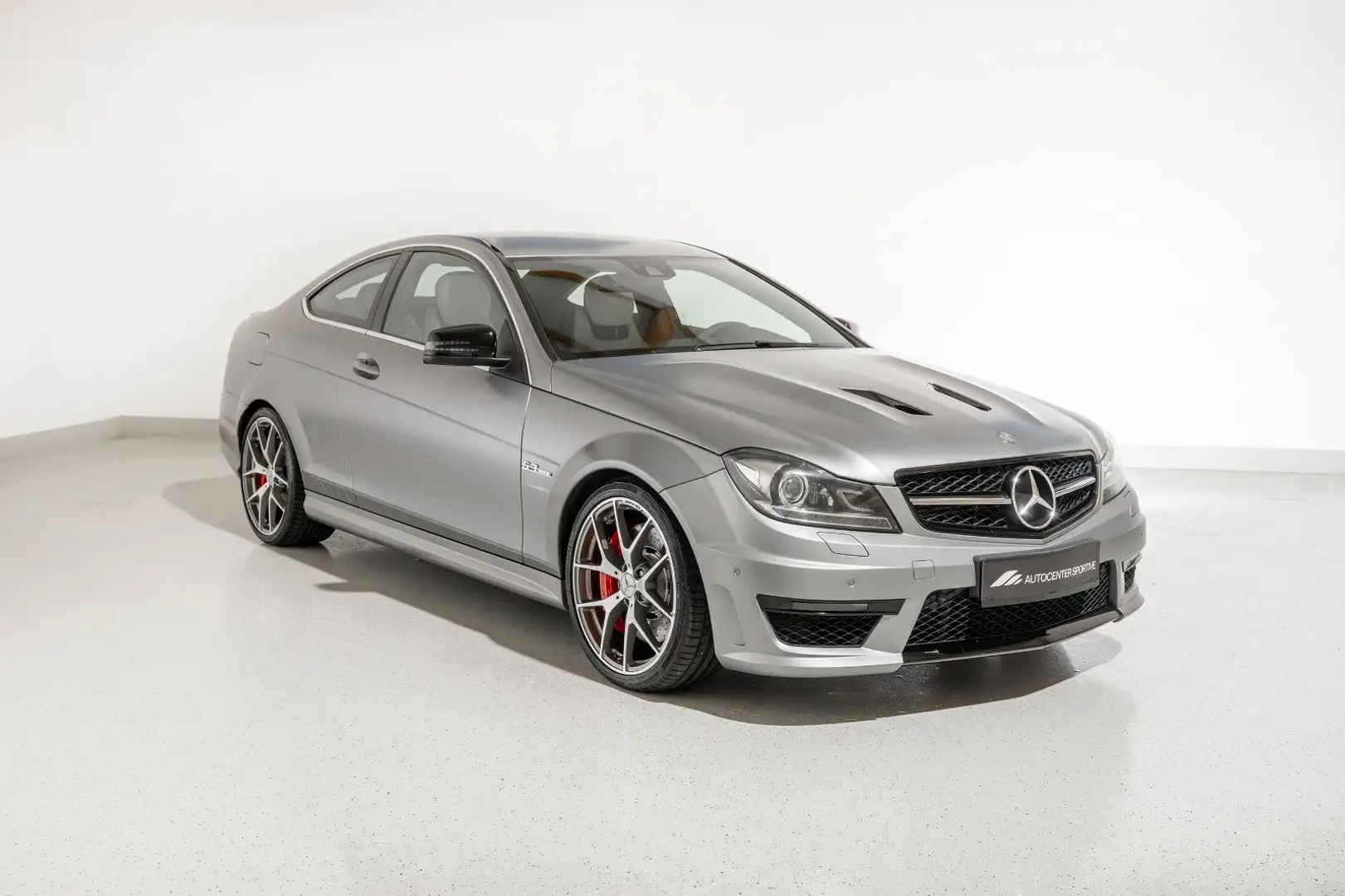 Mercedes-Benz C 63 AMG Coupe Edition 507 DRIVERS DESIGN PLATIN Grau - 1