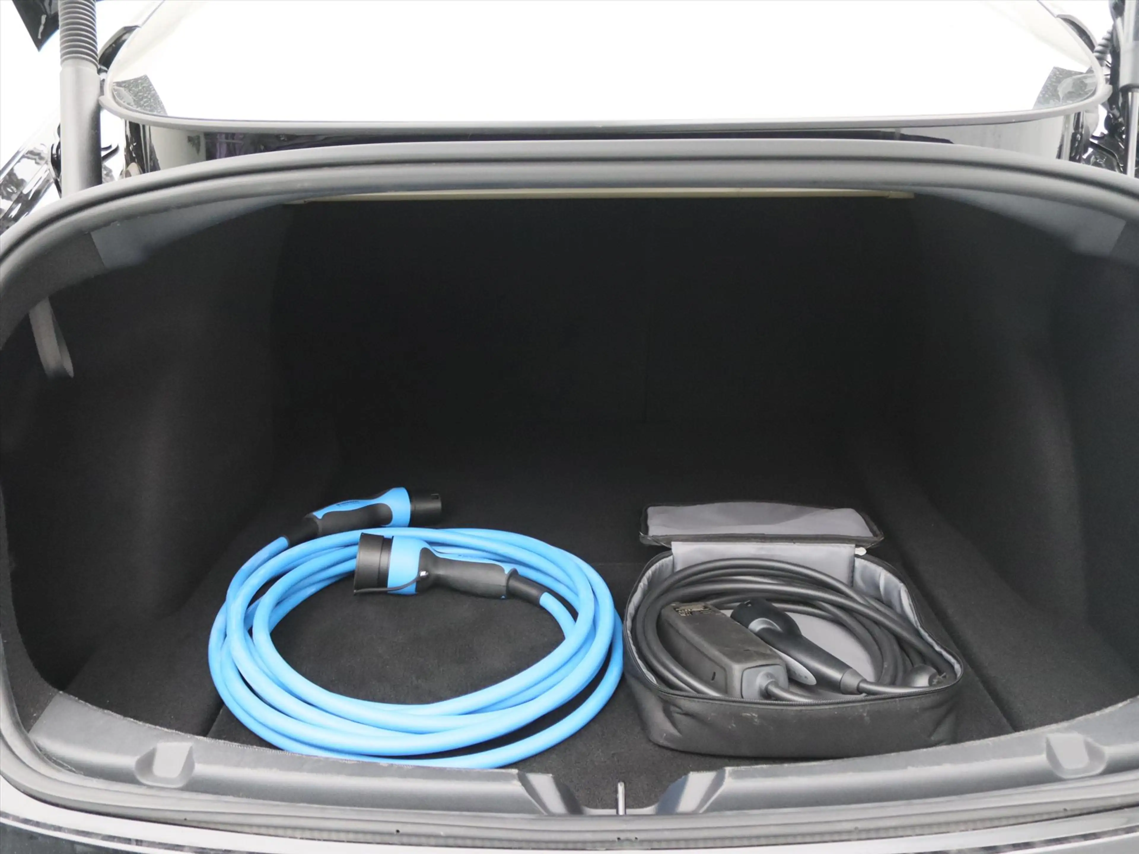 Tesla Model 3 Standard RWD Plus 94.2% SoH UPGRADE [ AMD RYZEN+LF — photo 26