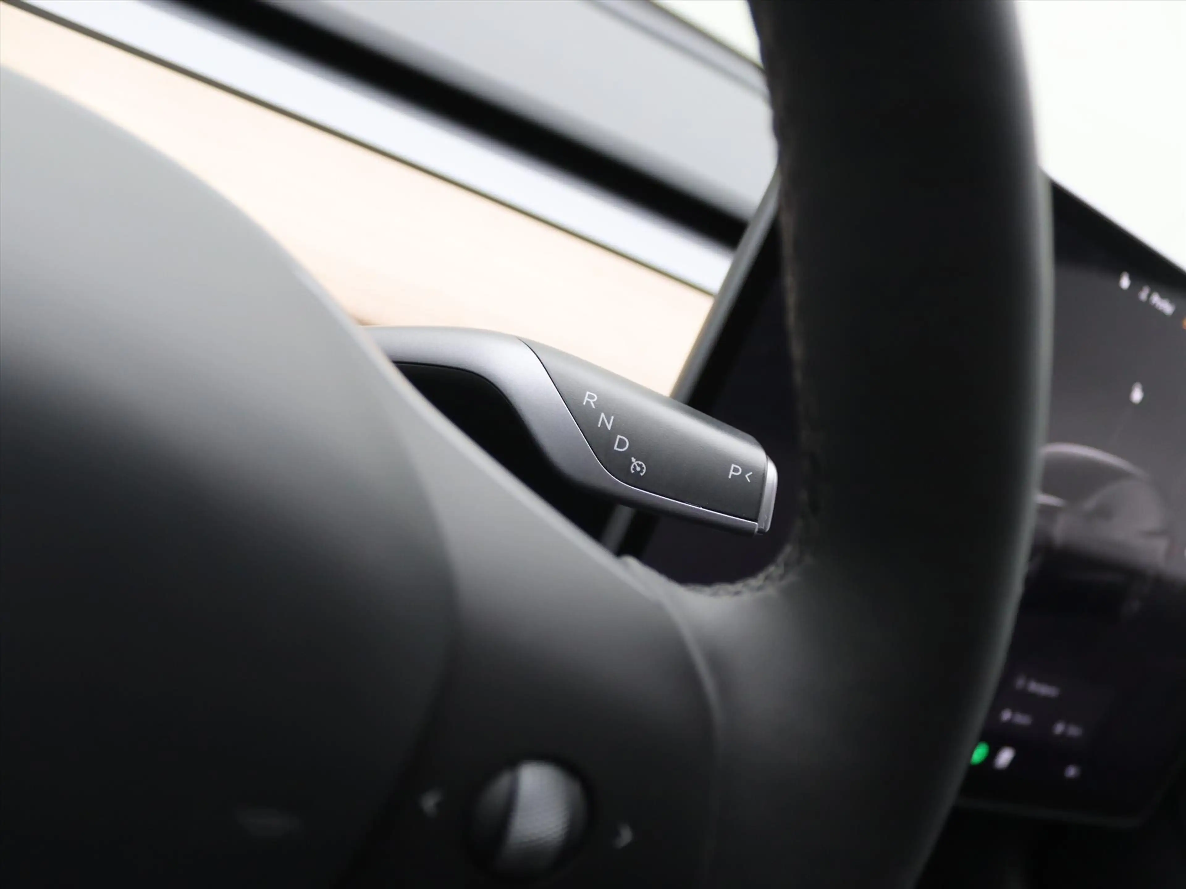Tesla Model 3 Standard RWD Plus 94.2% SoH UPGRADE [ AMD RYZEN+LF — photo 24