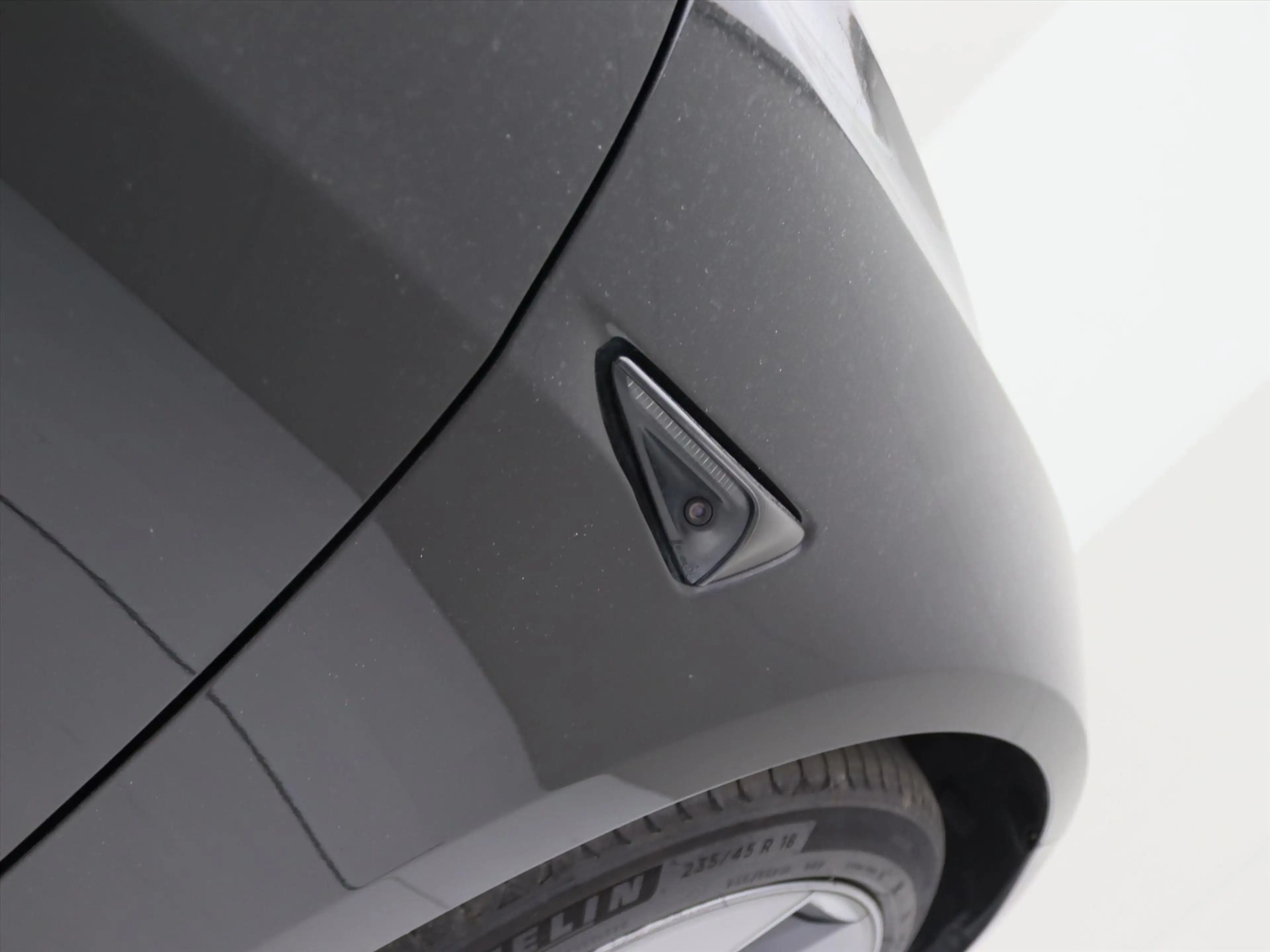 Tesla Model 3 Standard RWD Plus 94.2% SoH UPGRADE [ AMD RYZEN+LF — photo 28
