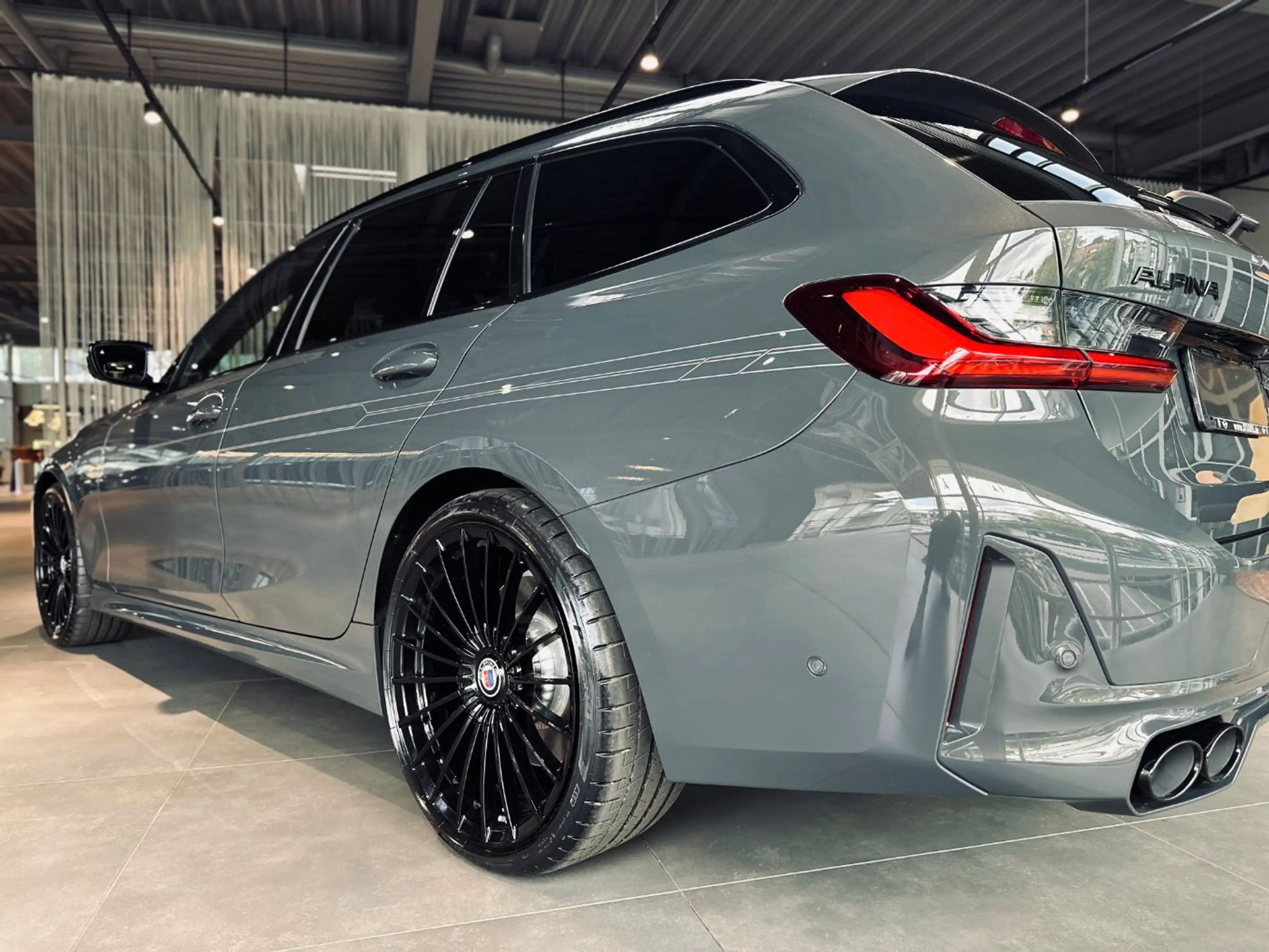 Alpina D3 S ALPINA DRAVITGRAU. DAP. AHK. LEDER SCHWARZ.+ — photo 4