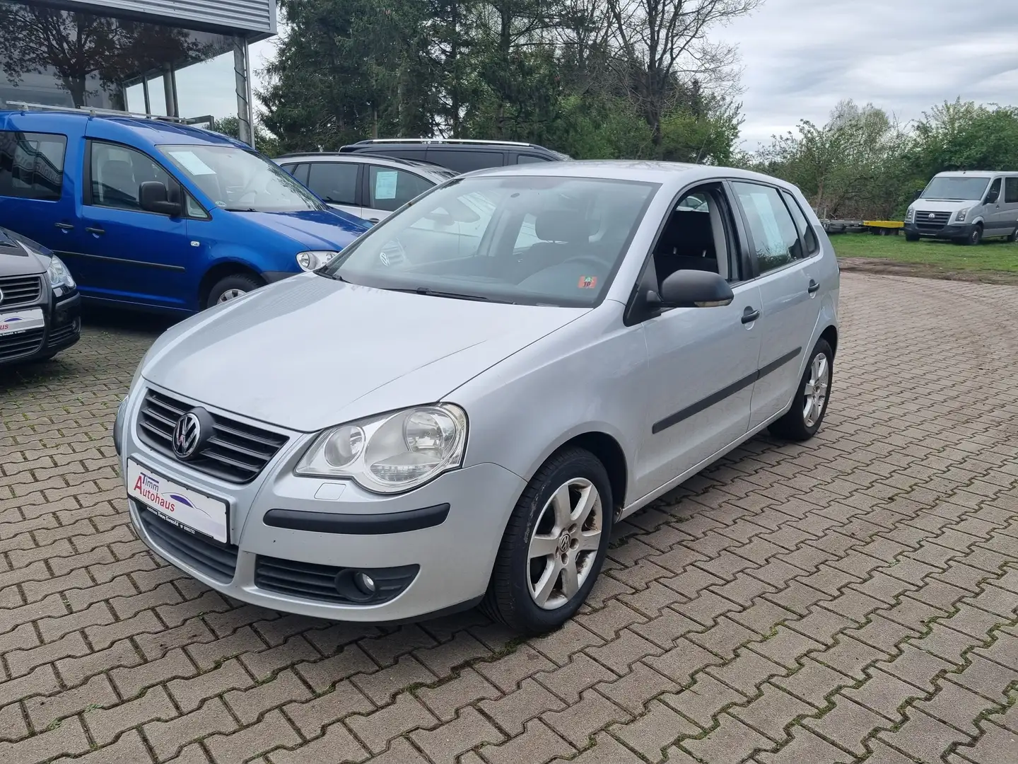 Volkswagen Polo 1.9 TDI DPF Trendline Argintiu - 1