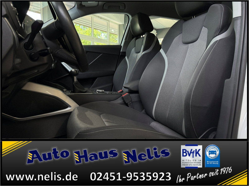Audi Q2 1,0 TFSI PDC Allwetter LED Tempomat — photo 8