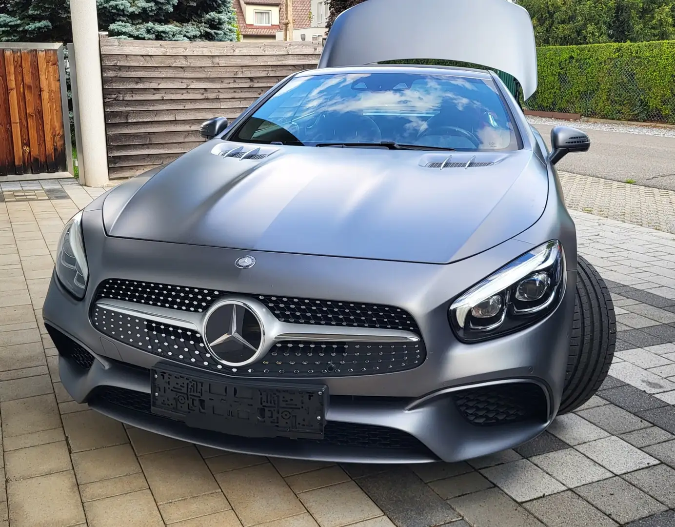 Mercedes-Benz SL 500 Roadster Aut. Grau - 2