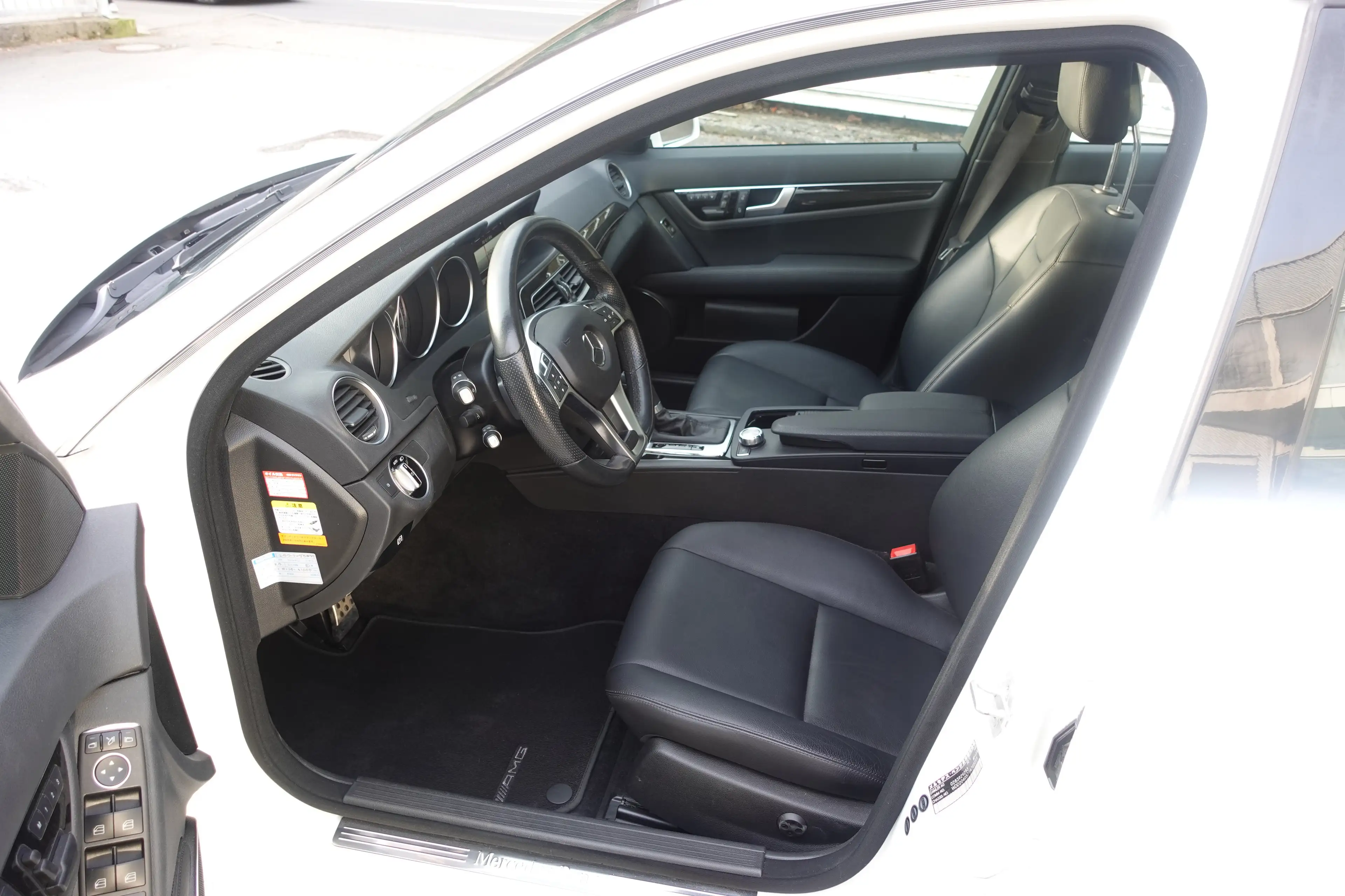 Mercedes-Benz C 350 C 350 AMG Sport-Paket Leder Comand ILS Kamera — photo 7