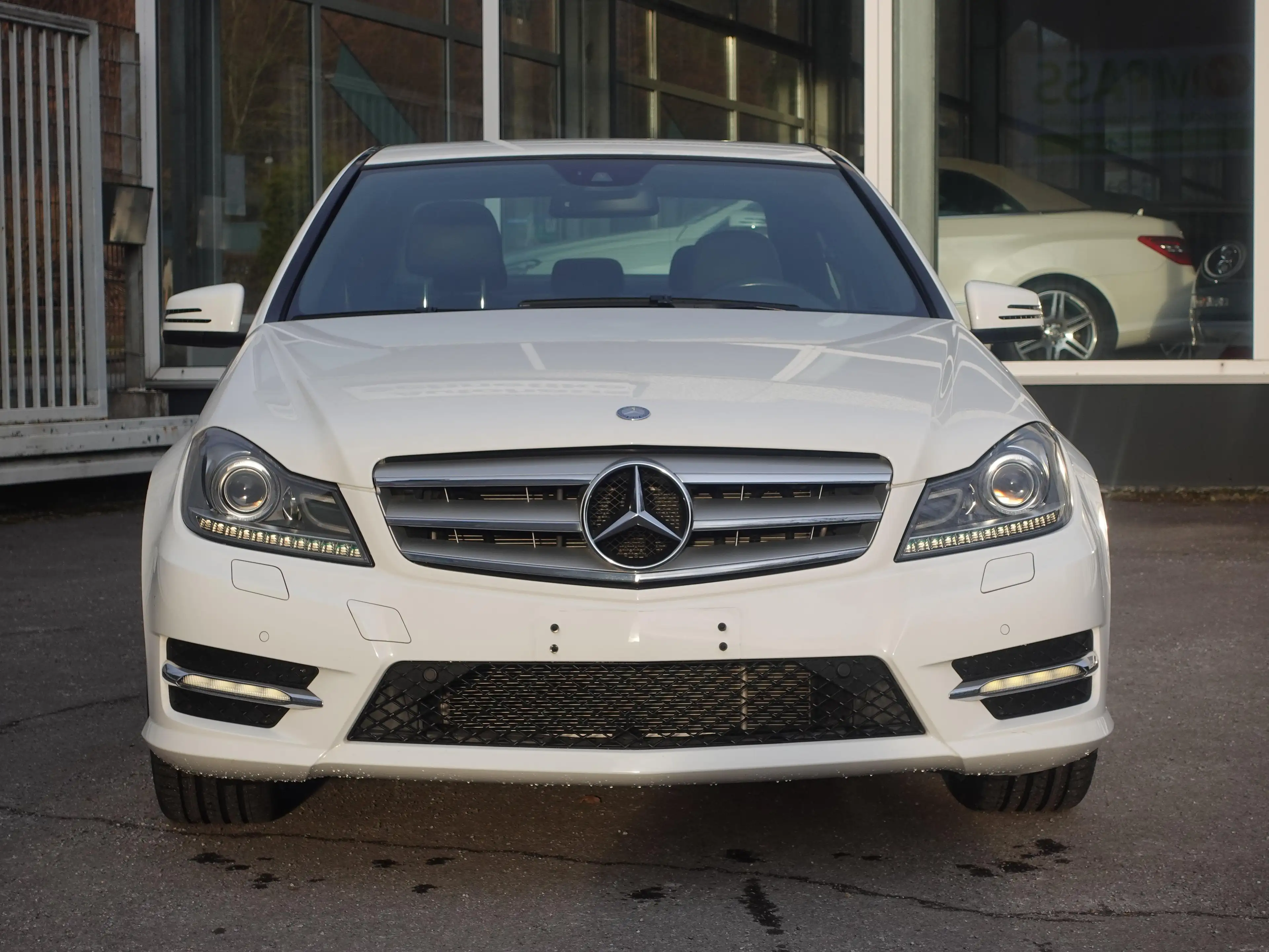 Mercedes-Benz C 350 C 350 AMG Sport-Paket Leder Comand ILS Kamera — photo 5