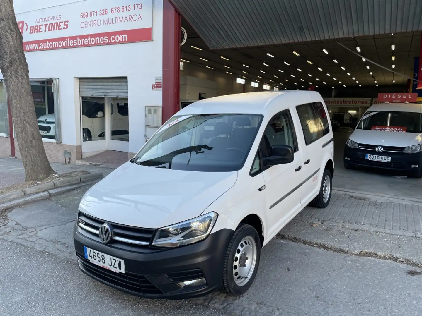 Volkswagen Caddy 2.0TDI Trendline 4M 90kW Blanco - 1
