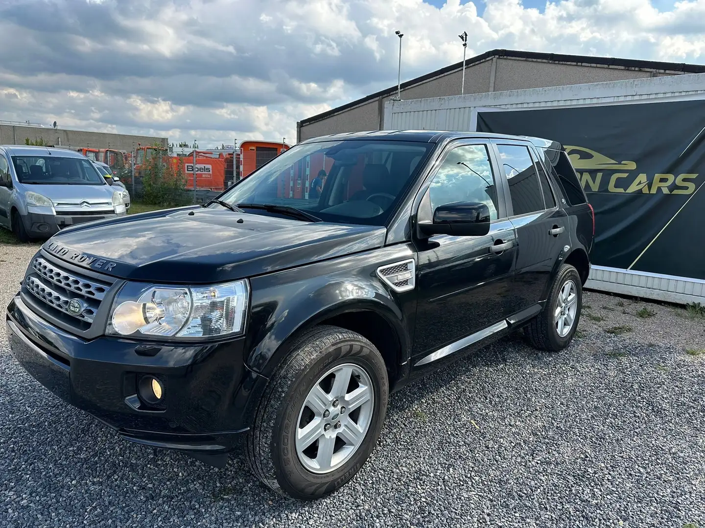 Land Rover Freelander TD4 S prêt à immatriculer Fekete - 1