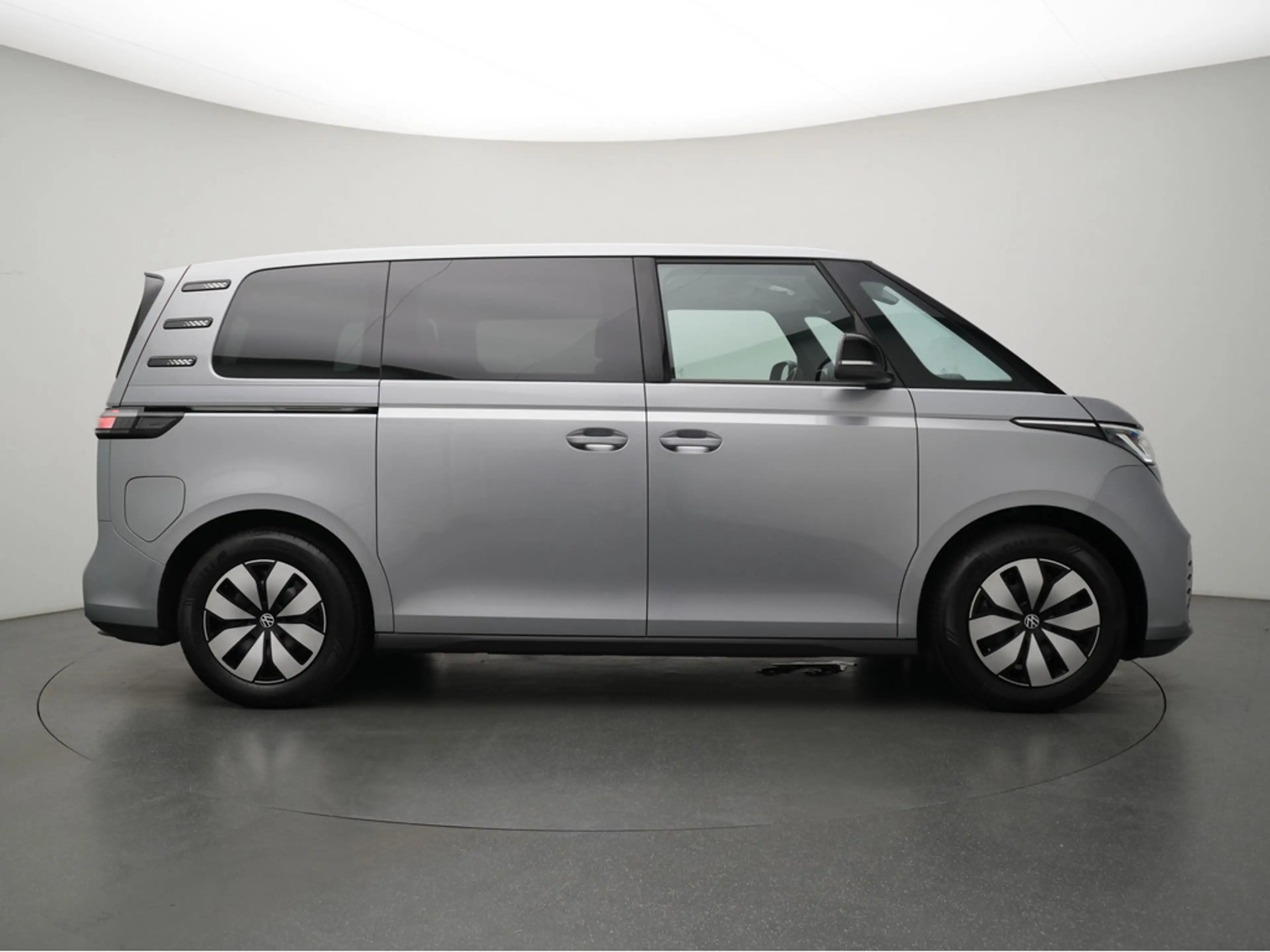 Volkswagen ID. Buzz Pro 6 SITZE ACC AHK NAVI LED SHZ PDC — photo 3