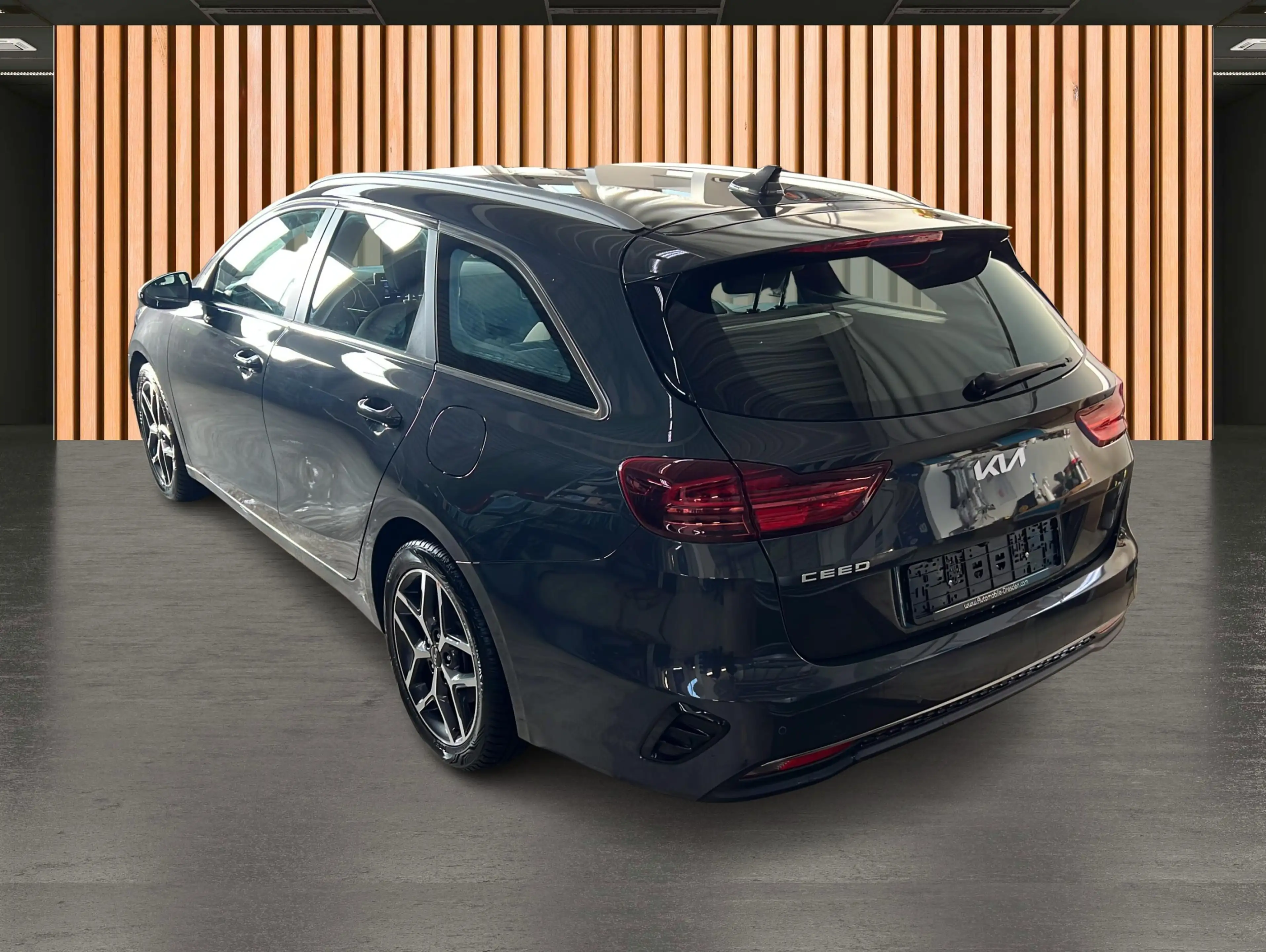 Kia Ceed / cee'd 1.5 T-GDI DCT Spirit*Navi*LED*ACC*JBL Sound — photo 4
