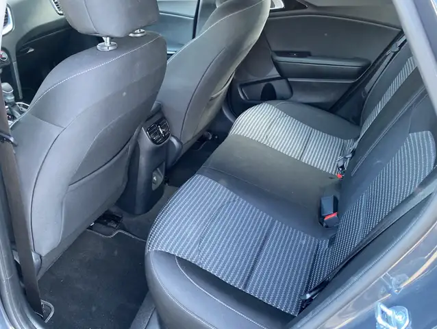Kia Ceed view 13