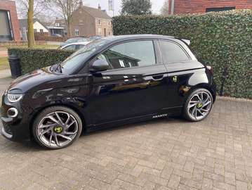 abarth 500e scorpionissma   2024 fabrieksgarantie