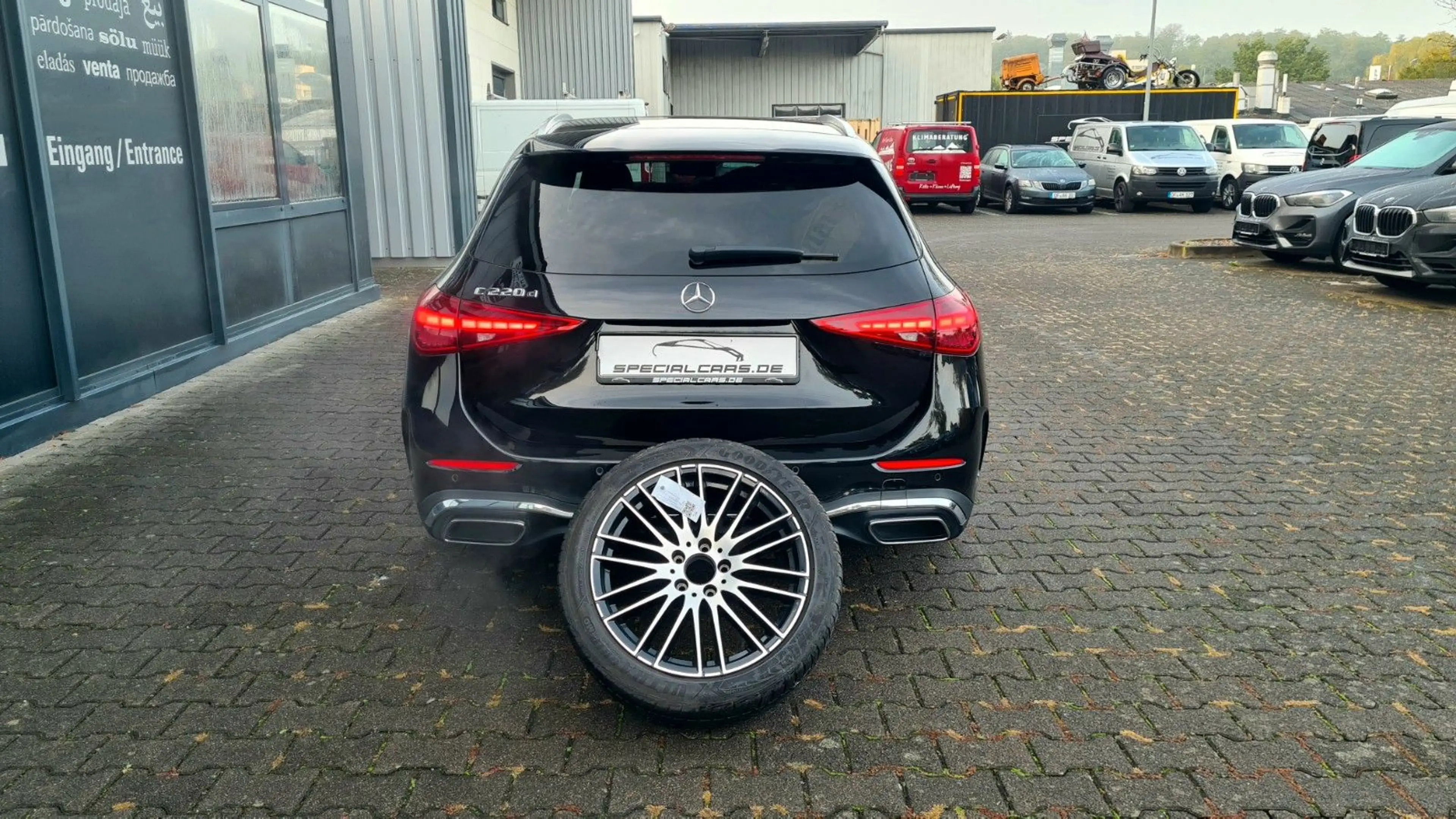 Mercedes-Benz C 220 d T AMG LINE - ASSISTS - DIGITAL - AHK - — photo 7