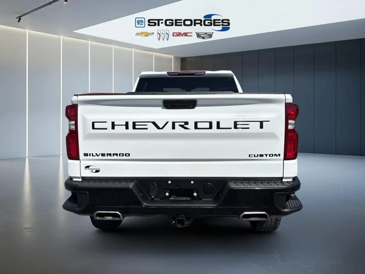 Chevrolet Silverado 1500 снимка Chevrolet Silverado 1500