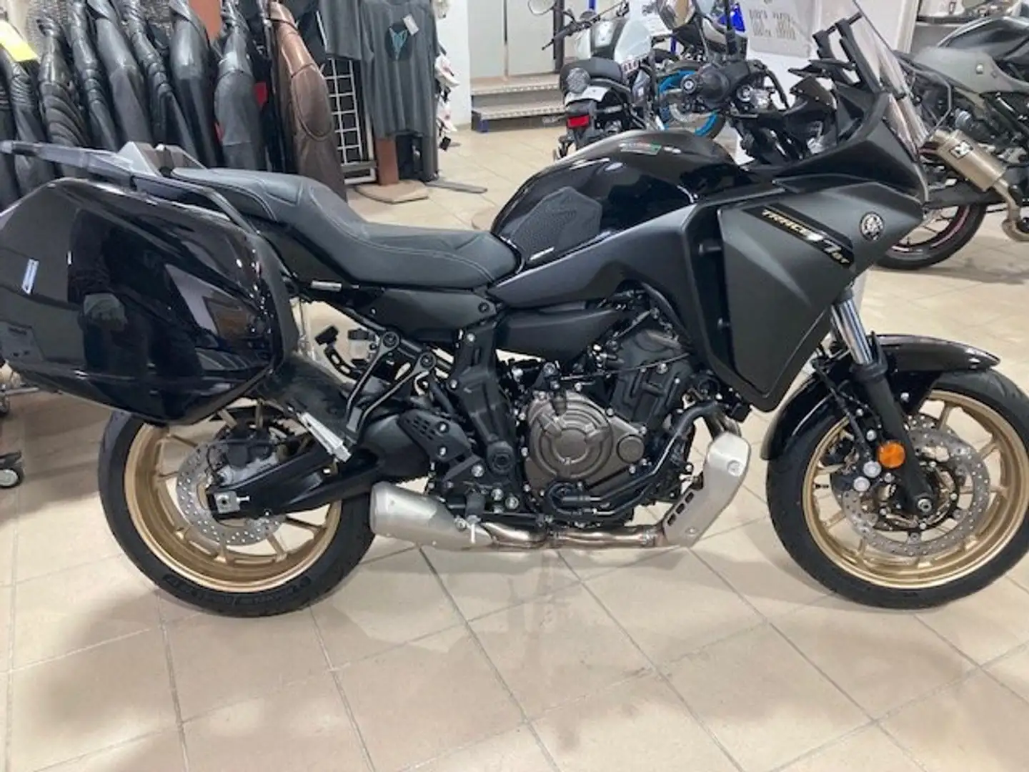 Yamaha Tracer 7 GT Noir - 1