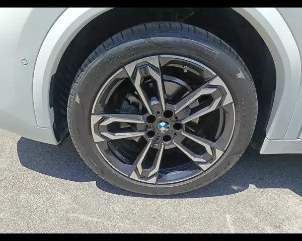 BMW X2 view 10