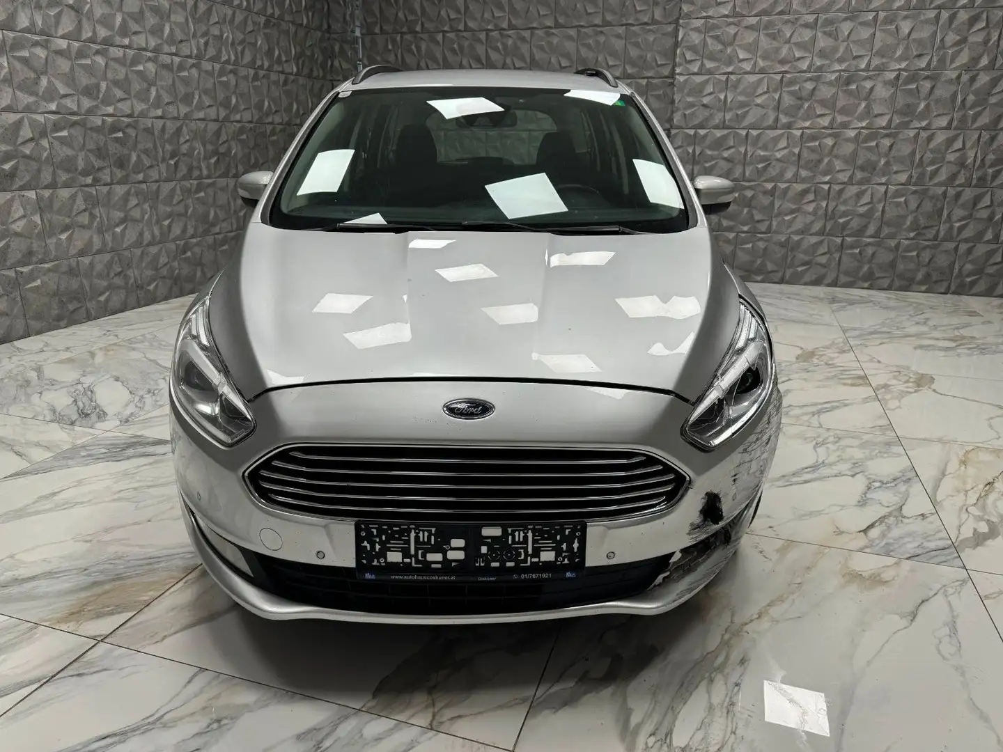 Ford Galaxy Trend Silber - 2