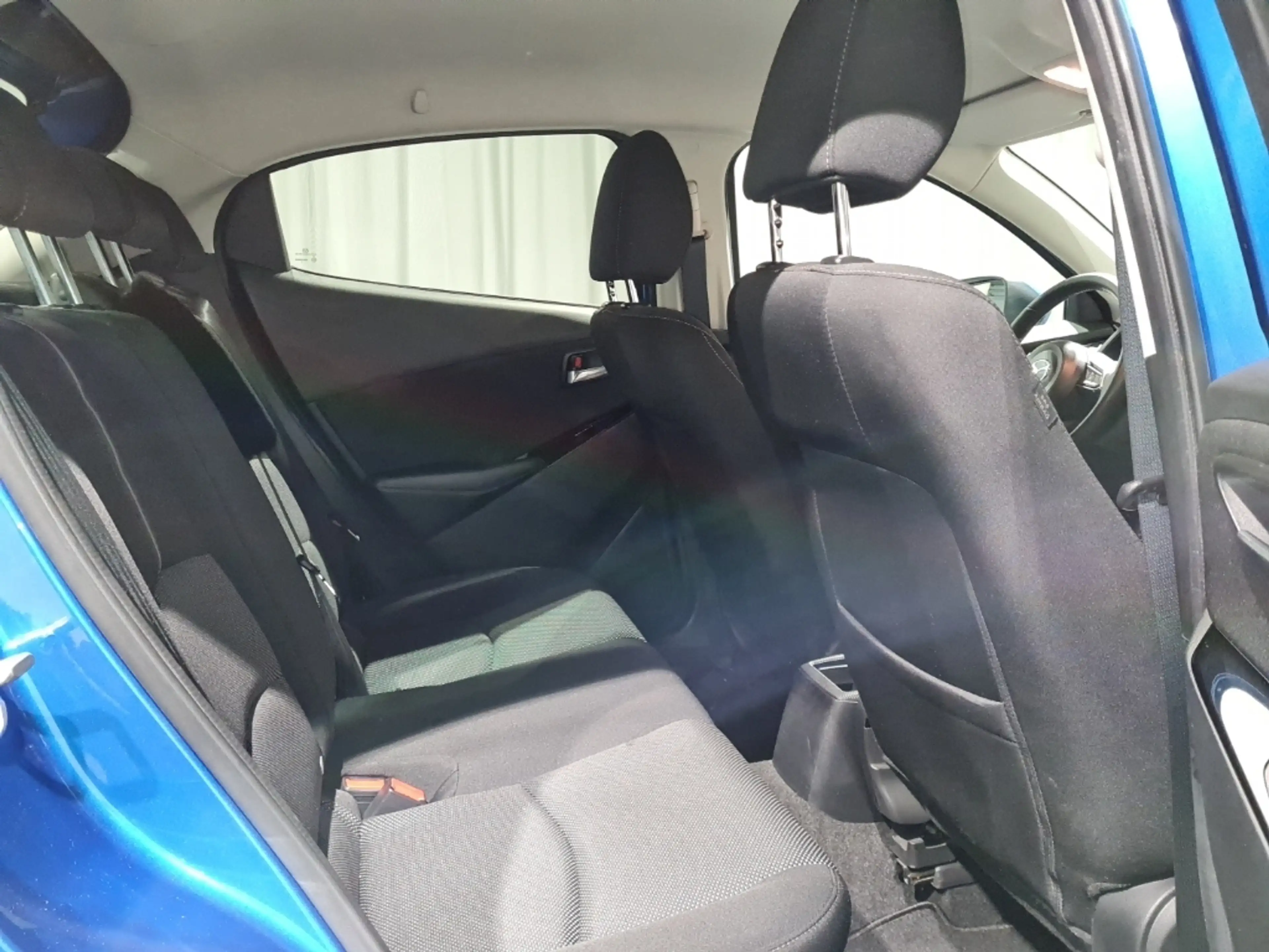 Mazda 2 1.5 Skyactiv-G Sports-Line*PDC HI*SITZHZG* — photo 8