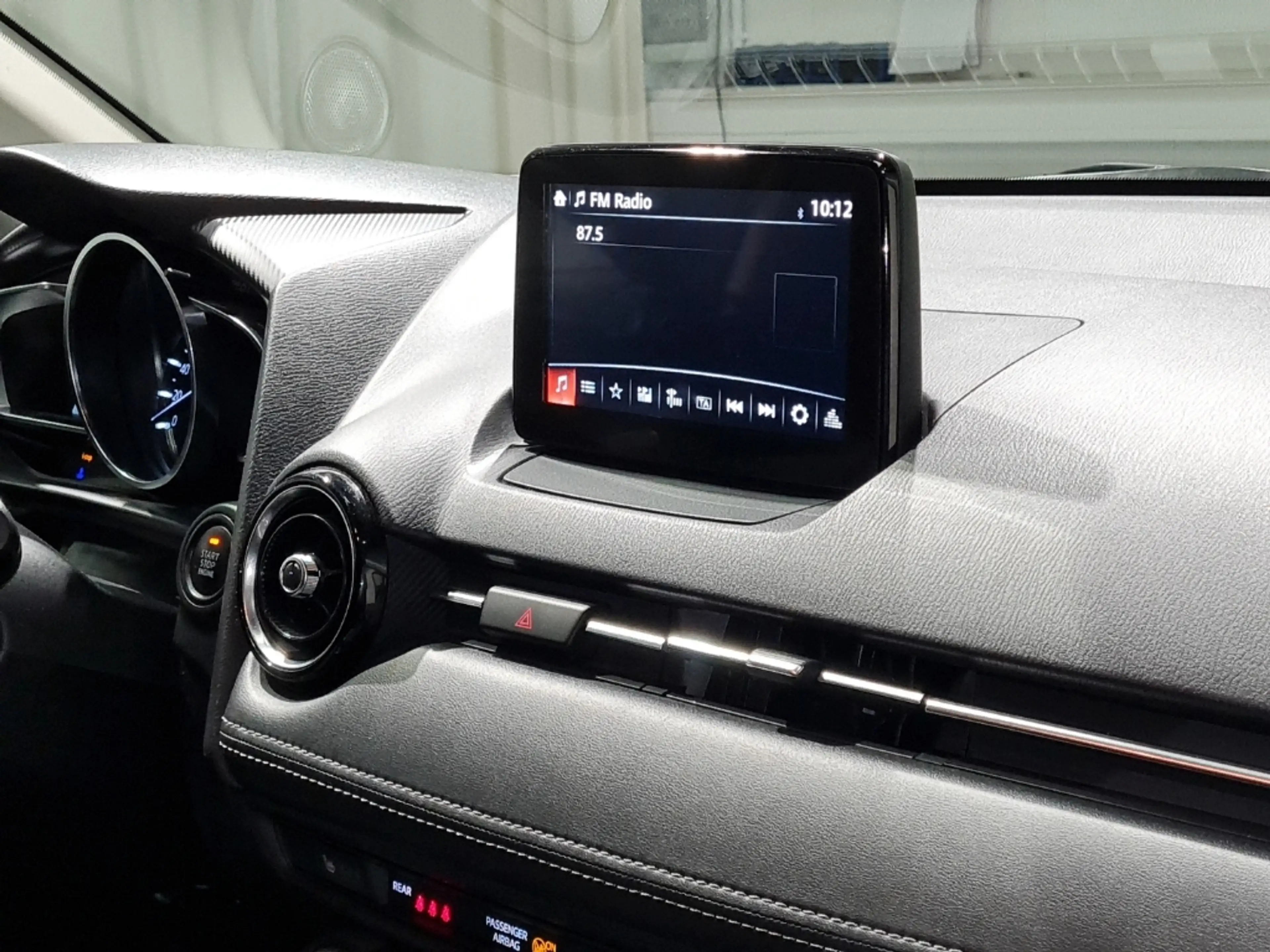 Mazda 2 1.5 Skyactiv-G Sports-Line*PDC HI*SITZHZG* — photo 6