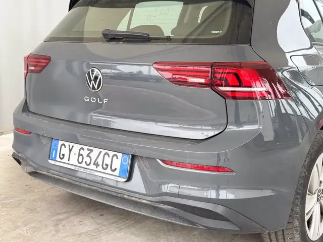 Volkswagen Golf view 17