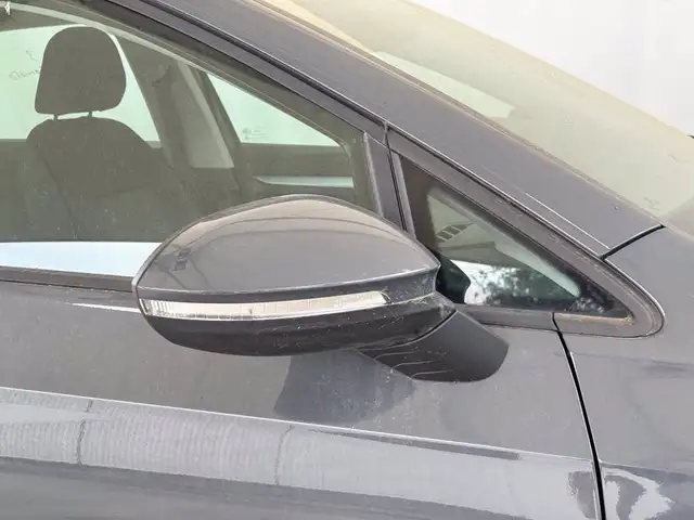 Volkswagen Golf view 15