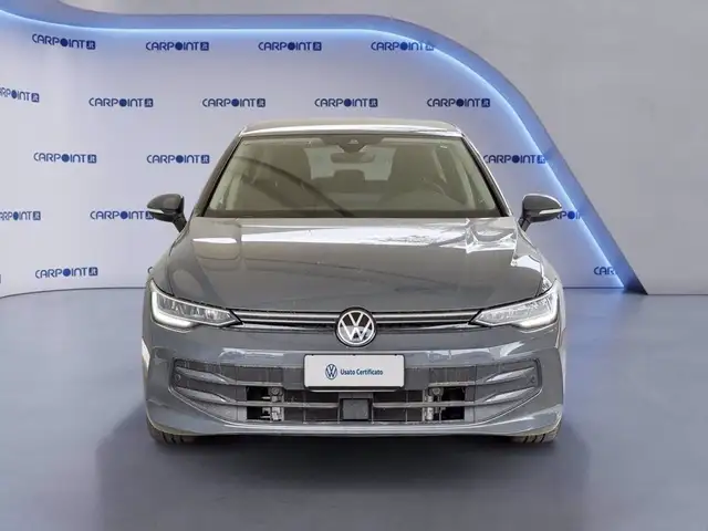 Volkswagen Golf view 3
